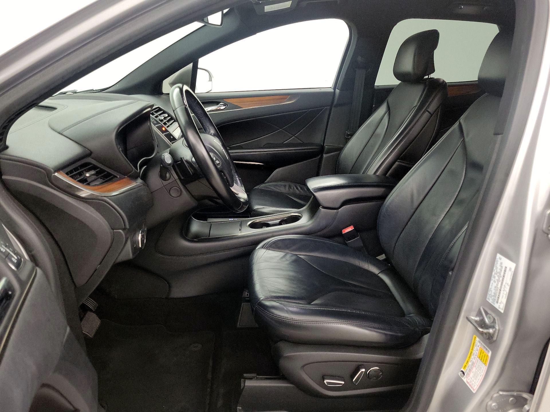 Thumbnail: 2018 Lincoln MKC - 11