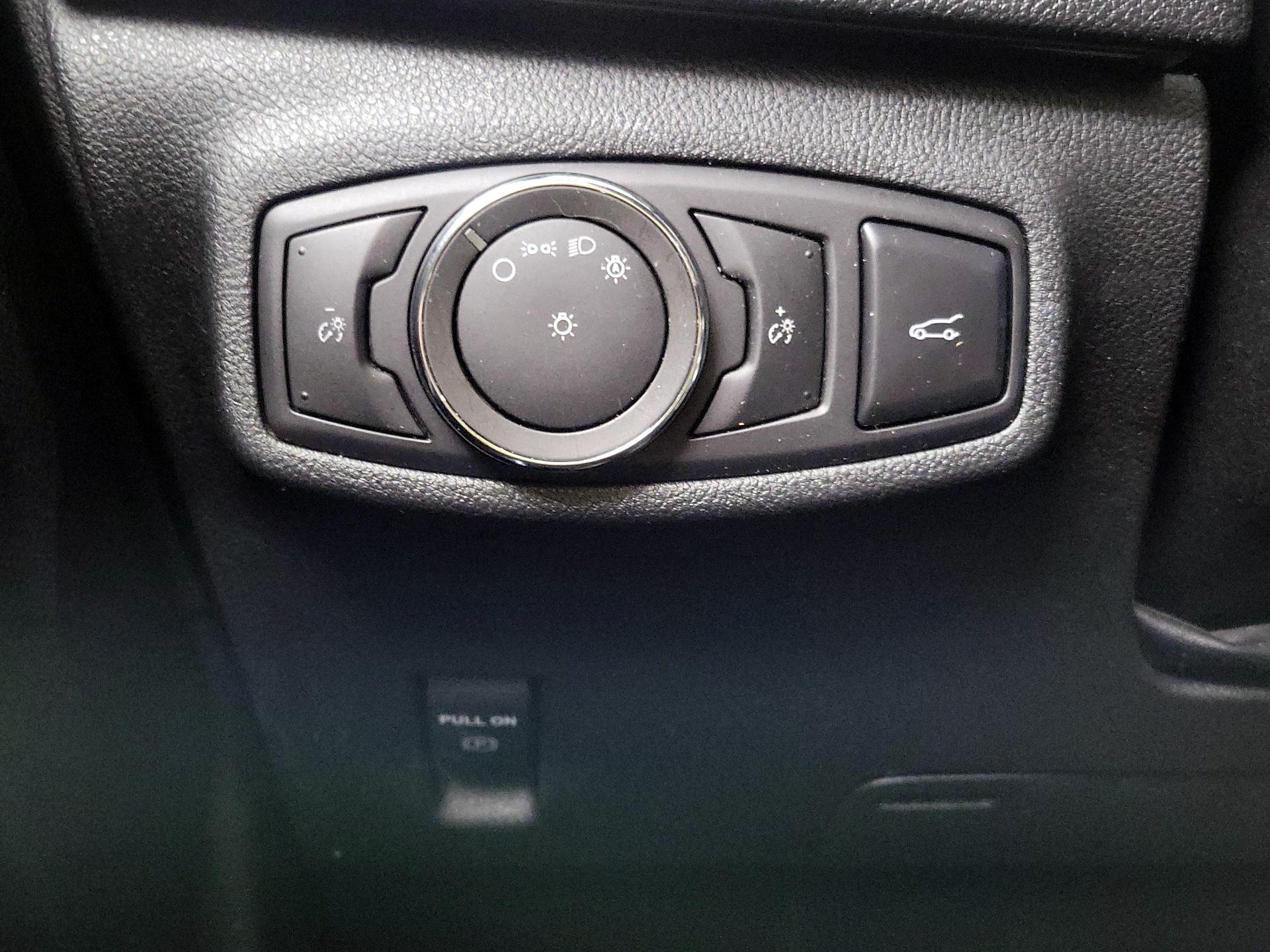 Thumbnail: 2018 Lincoln MKC - 13