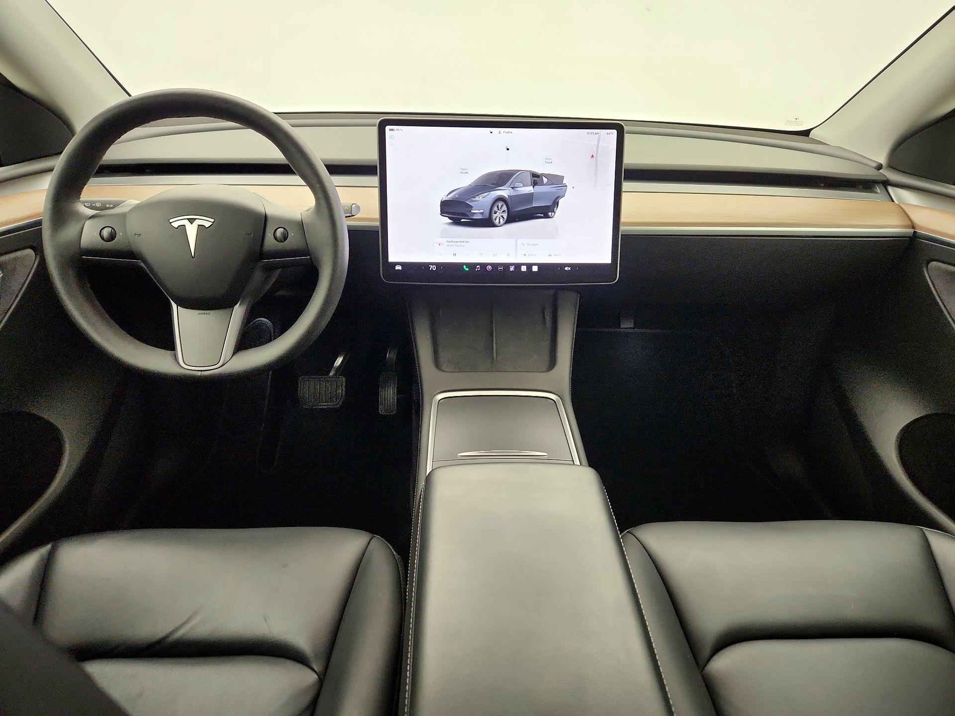 Thumbnail: 2023 Tesla Model Y - 9