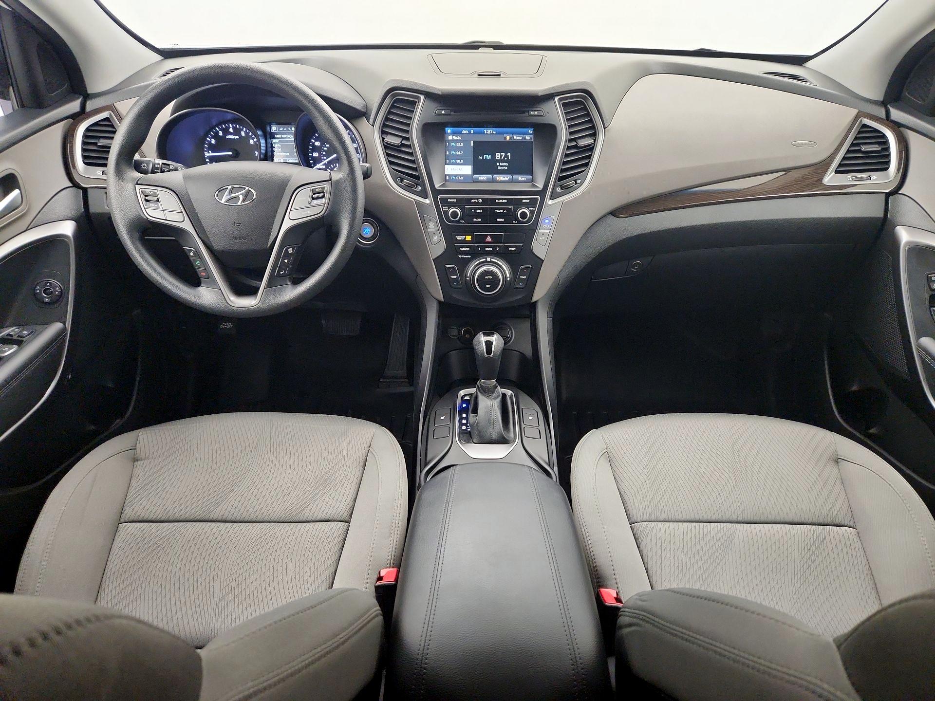 Thumbnail: 2018 Hyundai Santa Fe - 9