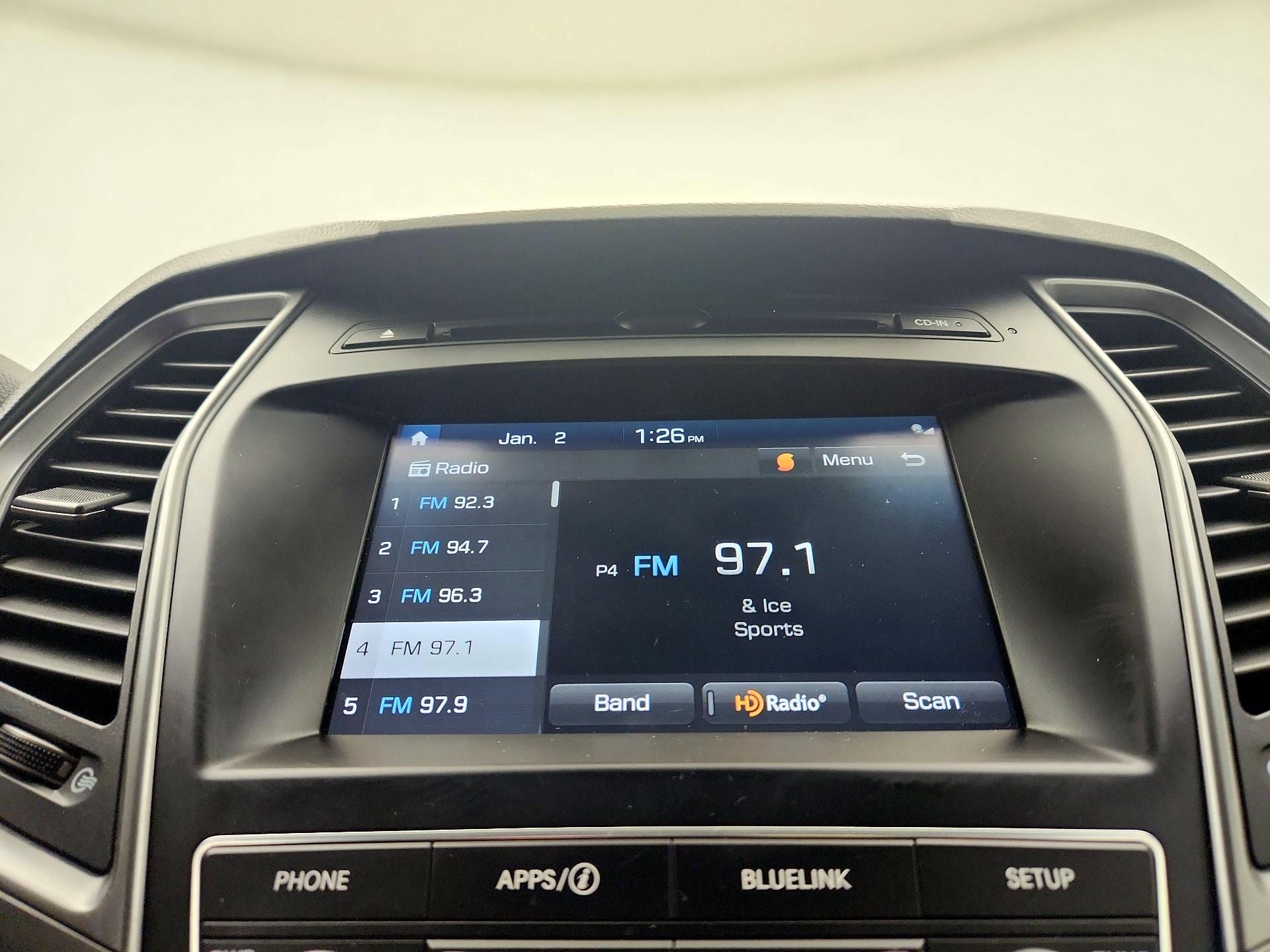 Thumbnail: 2018 Hyundai Santa Fe - 15