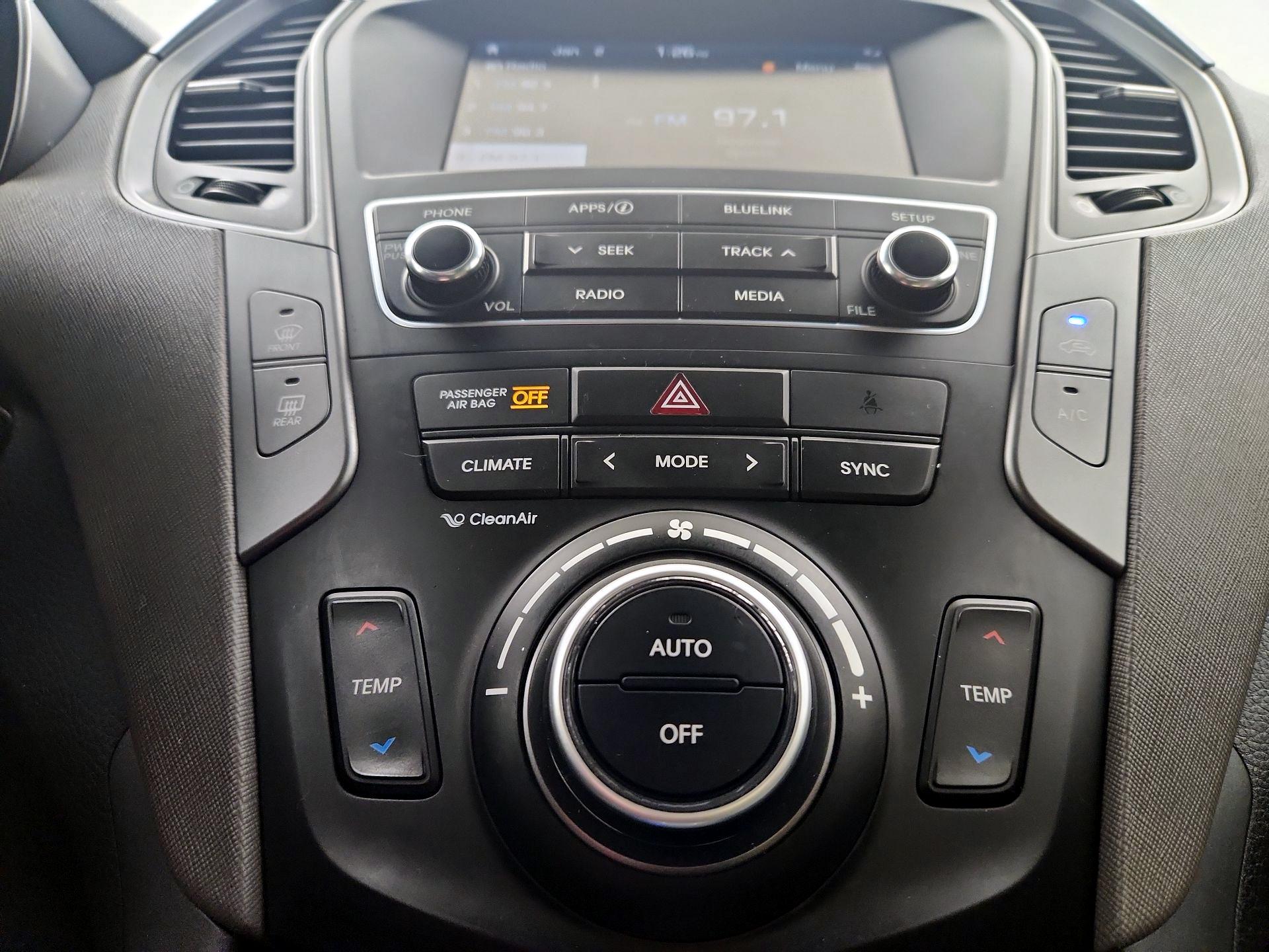 Thumbnail: 2018 Hyundai Santa Fe - 16