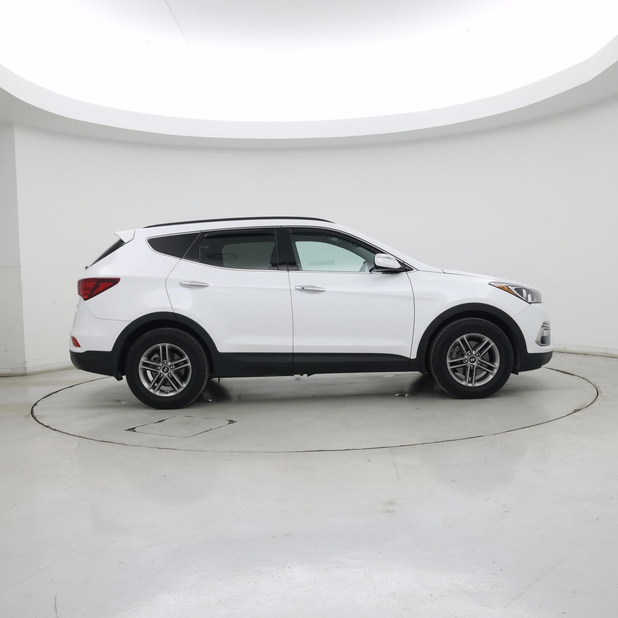 Thumbnail: 2018 Hyundai Santa Fe - 7