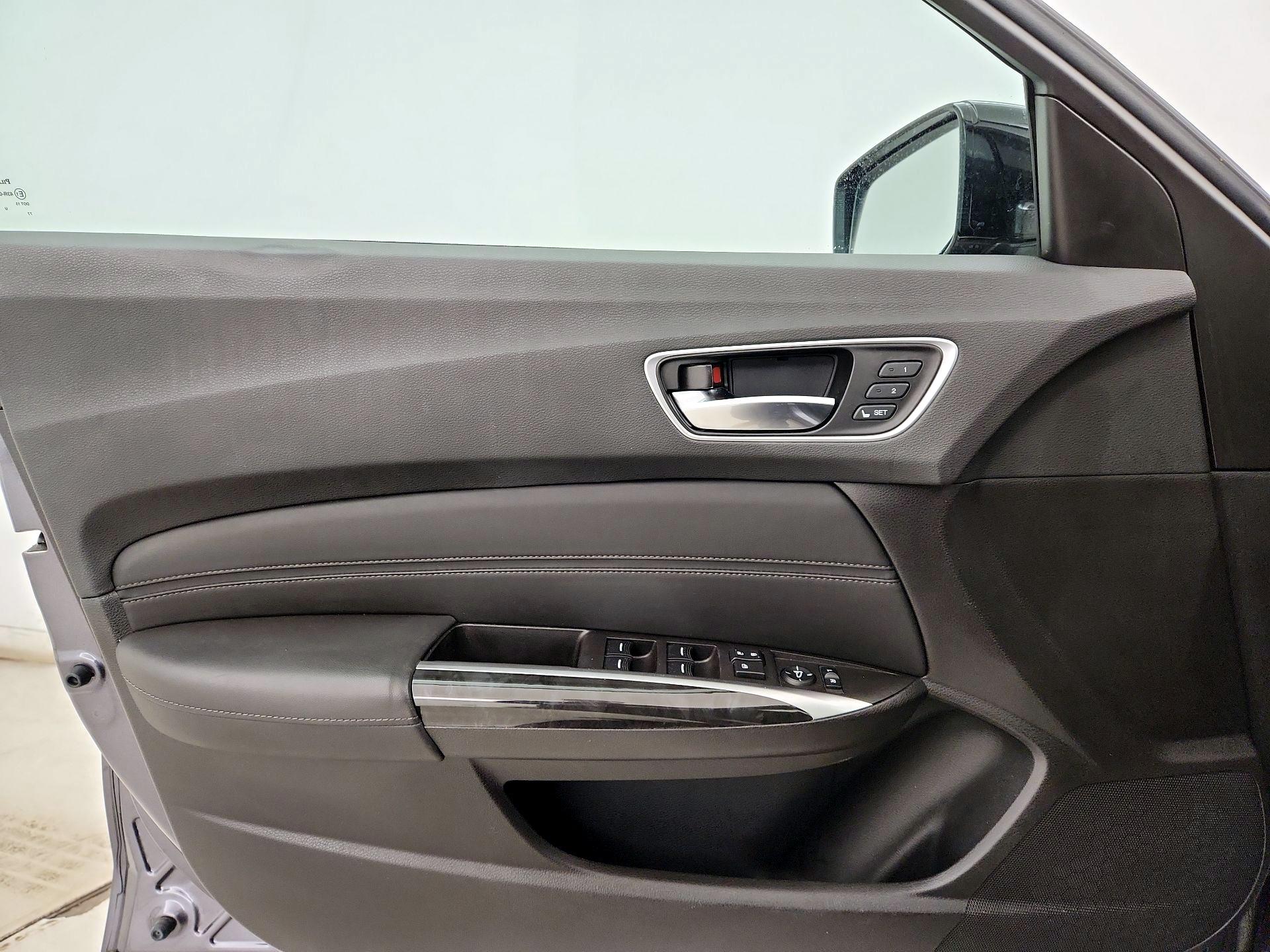 Thumbnail: 2019 Acura TLX - 12