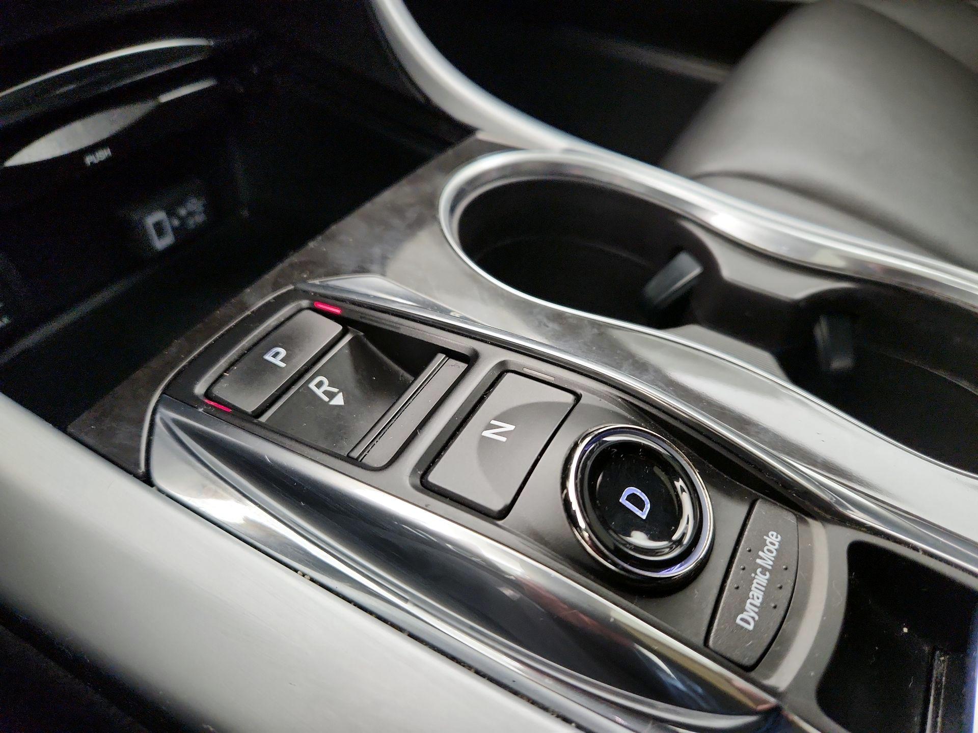 Thumbnail: 2019 Acura TLX - 17