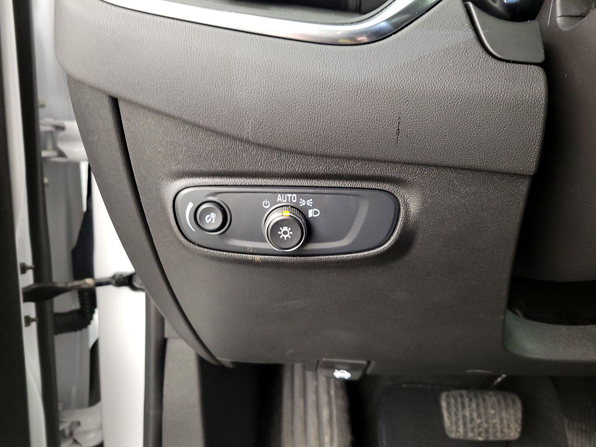 Thumbnail: 2024 Chevrolet Equinox - 13