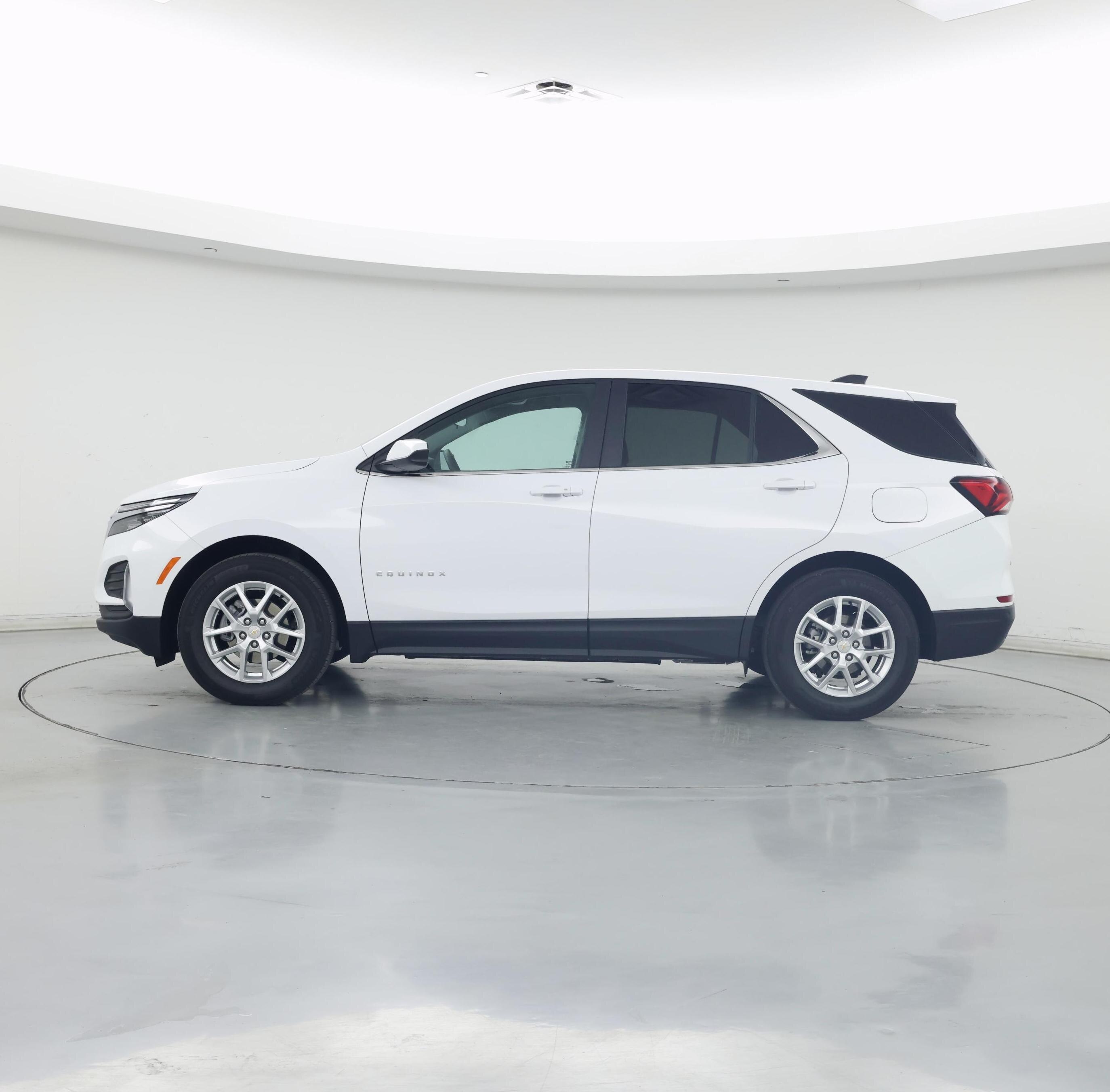 Thumbnail: 2024 Chevrolet Equinox - 3