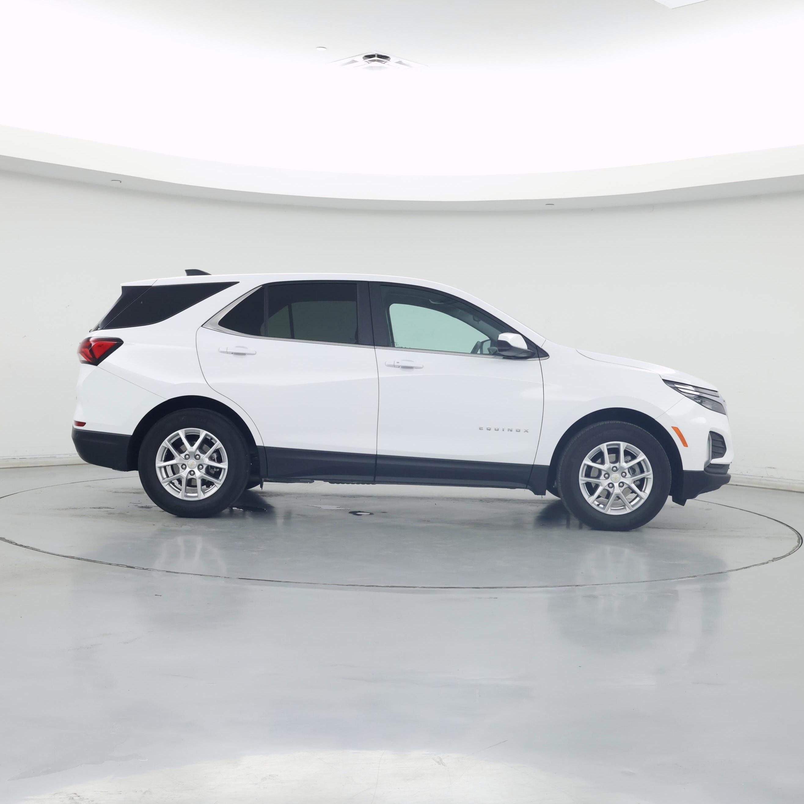 Thumbnail: 2024 Chevrolet Equinox - 7