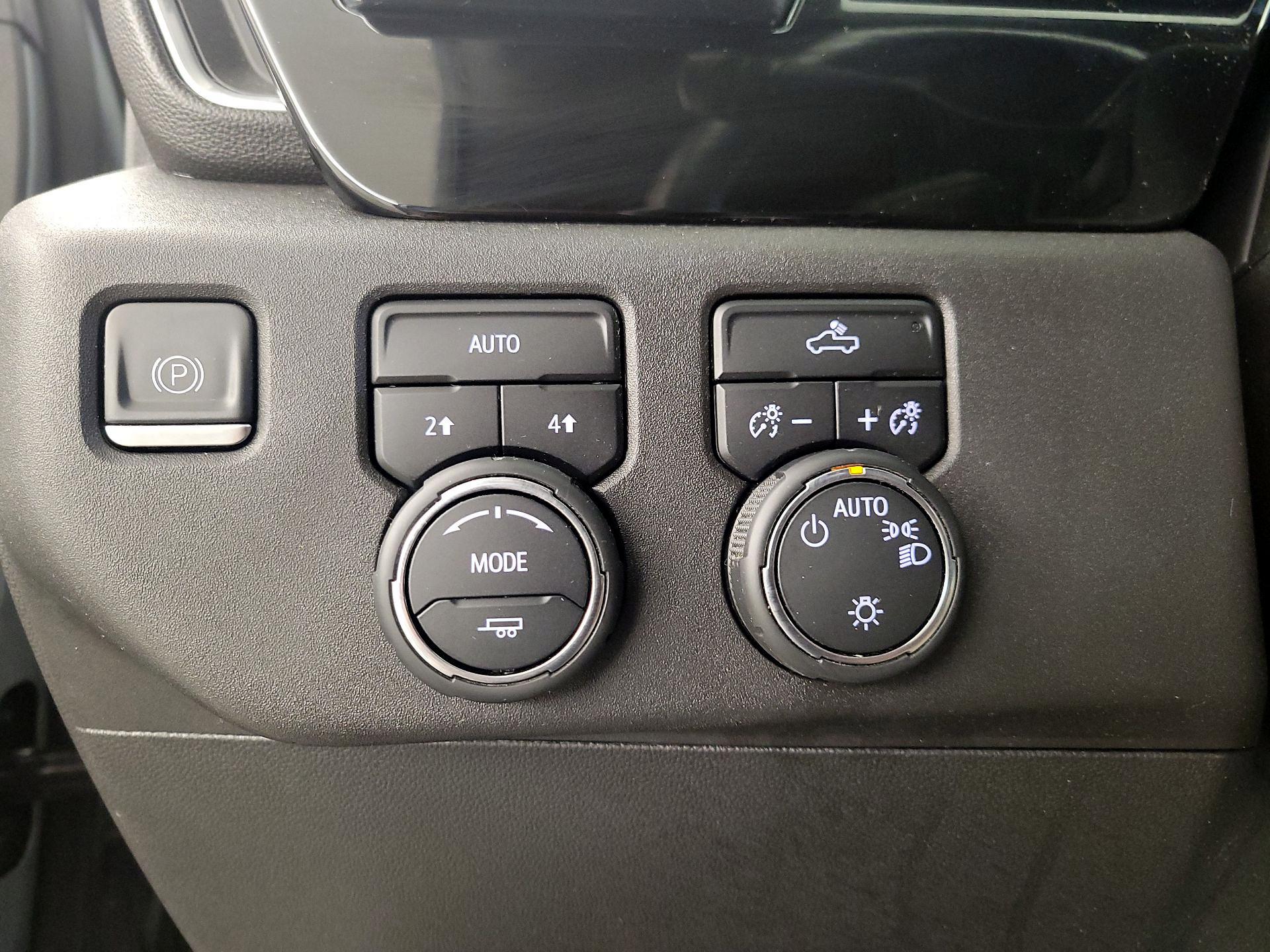 Thumbnail: 2023 Chevrolet Silverado 1500 - 13