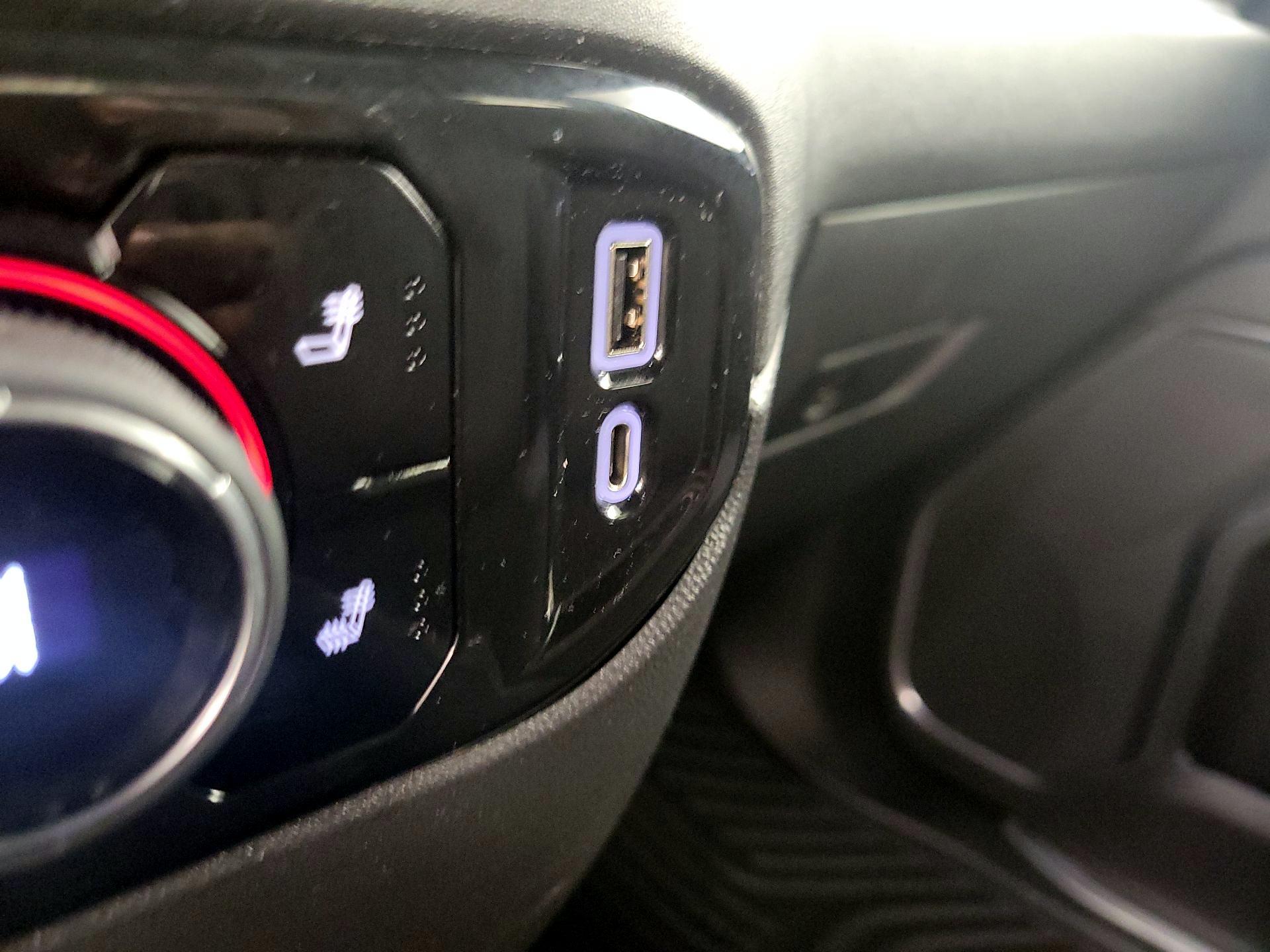 Thumbnail: 2023 Chevrolet Silverado 1500 - 18