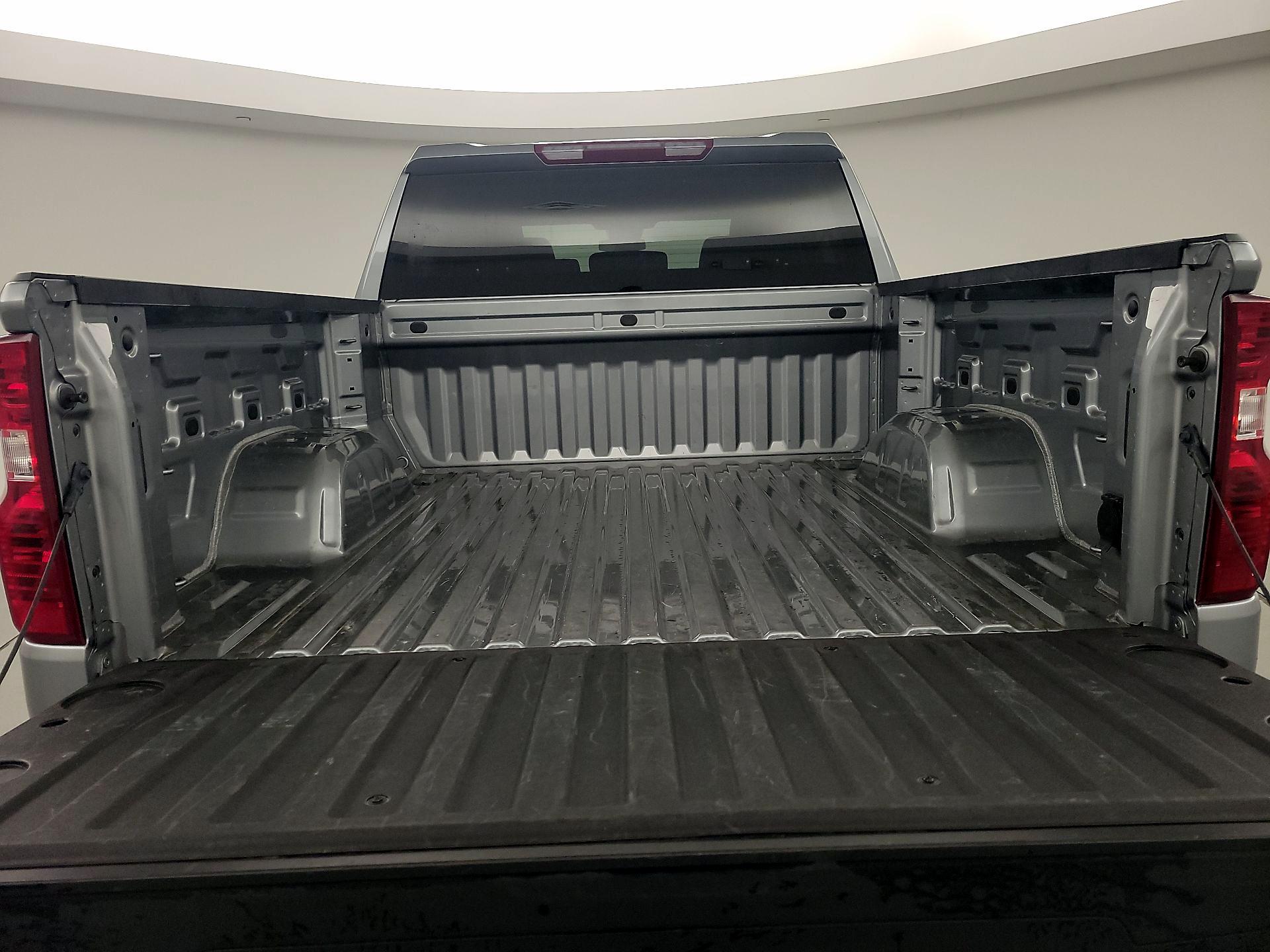 Thumbnail: 2023 Chevrolet Silverado 1500 - 20