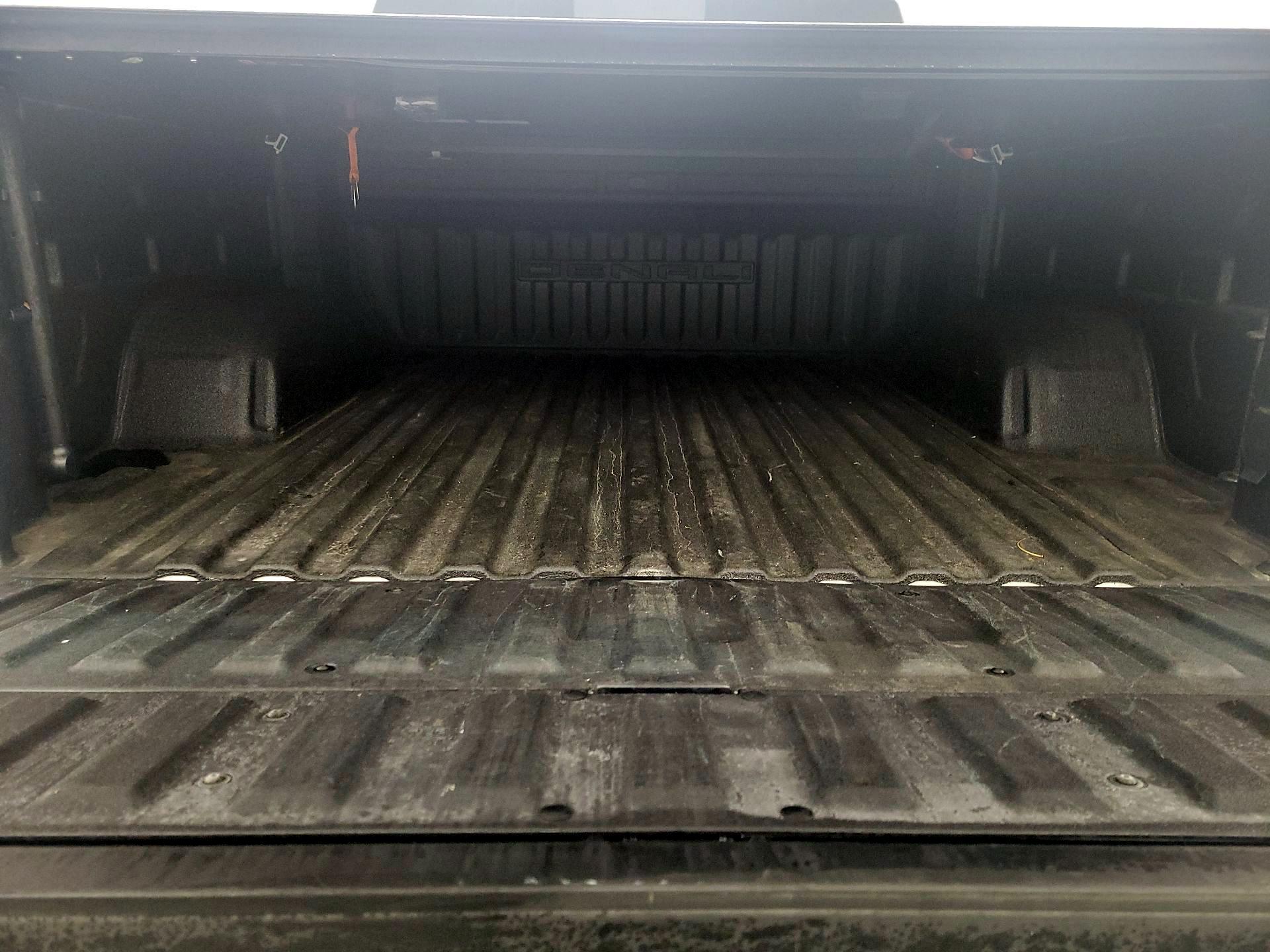 Thumbnail: 2022 GMC Sierra 1500 - 20