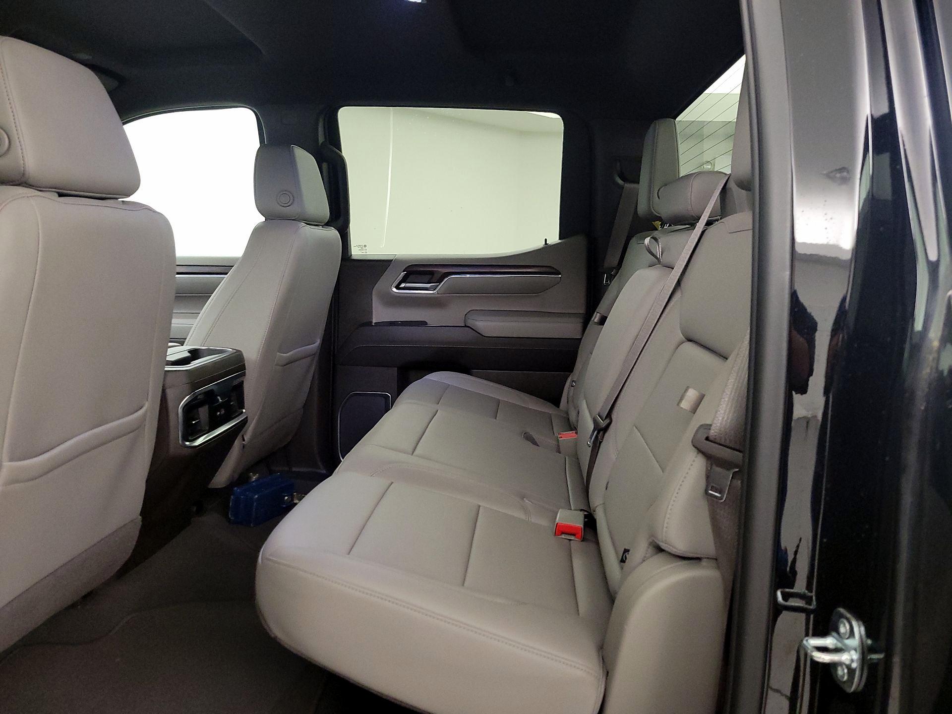 Thumbnail: 2023 GMC Sierra 1500 - 19