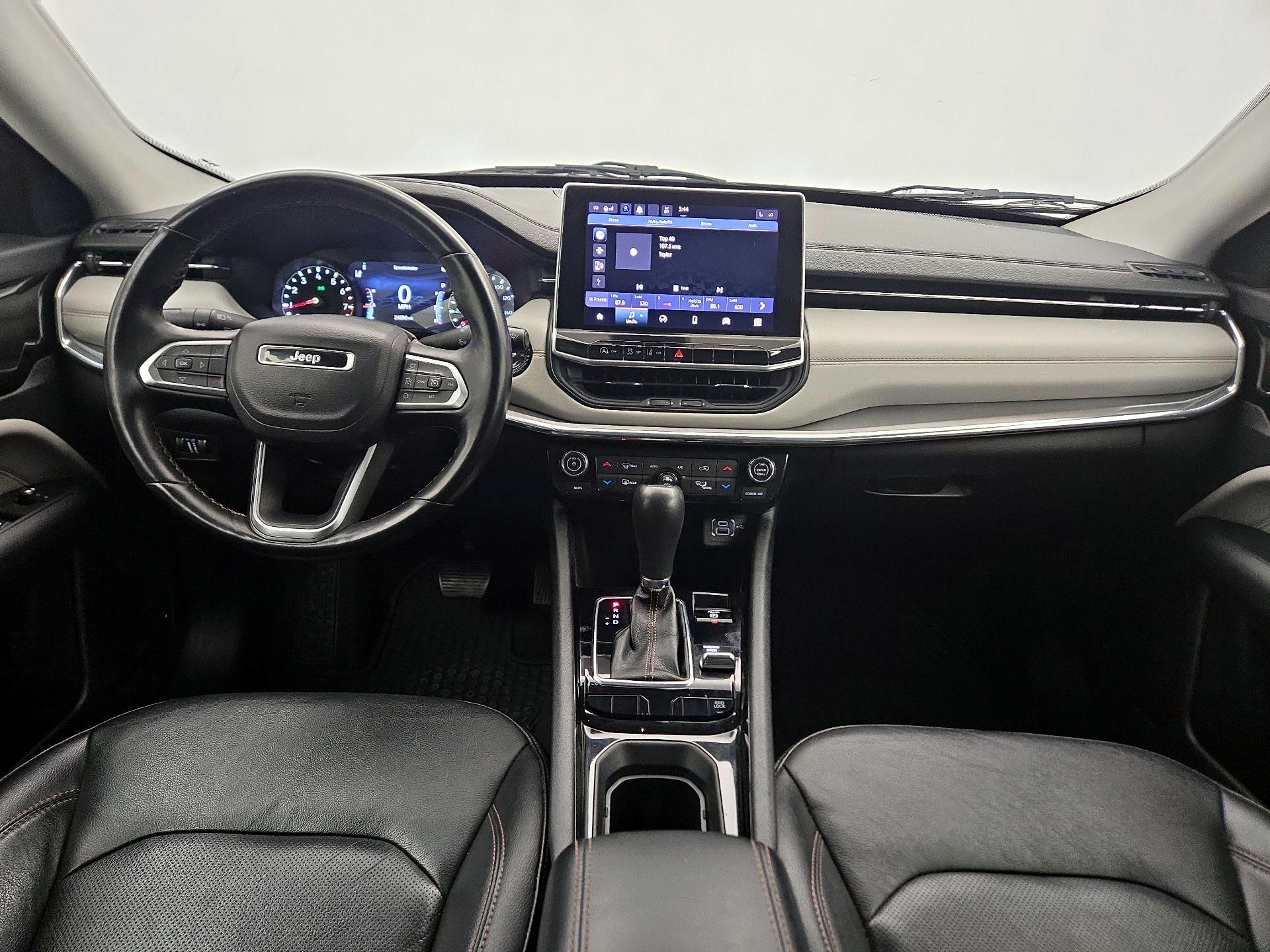 Thumbnail: 2022 Jeep Compass - 9