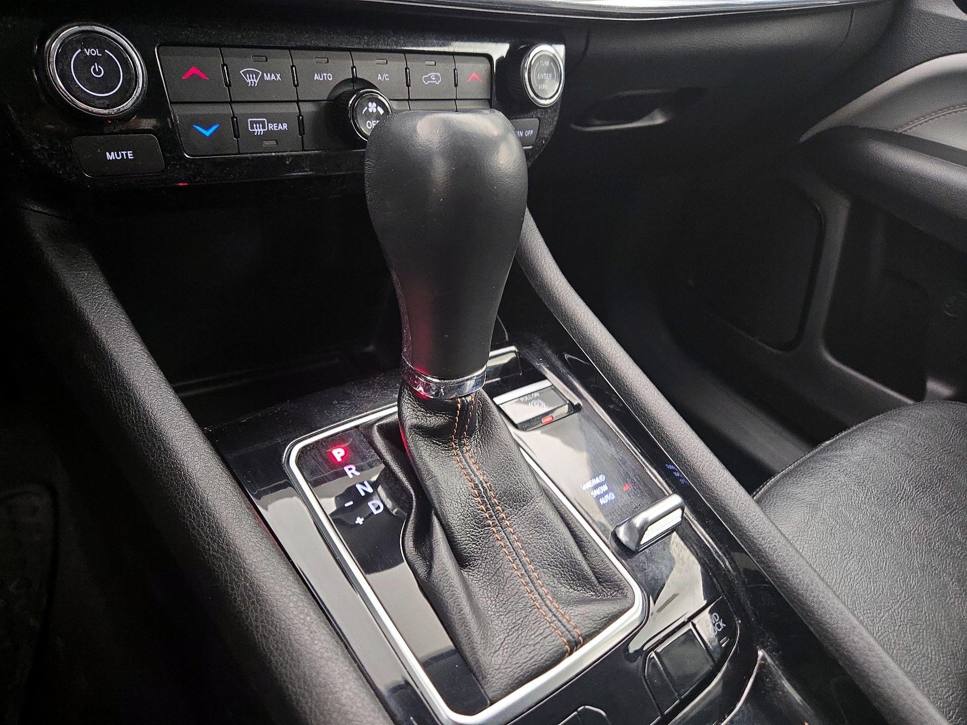 Thumbnail: 2022 Jeep Compass - 17