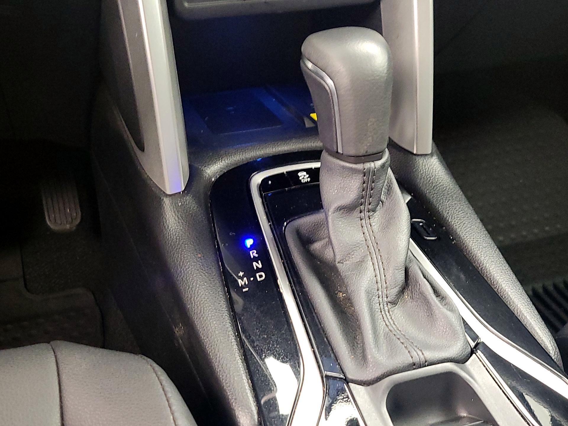 Thumbnail: 2023 Toyota Corolla Cross - 17