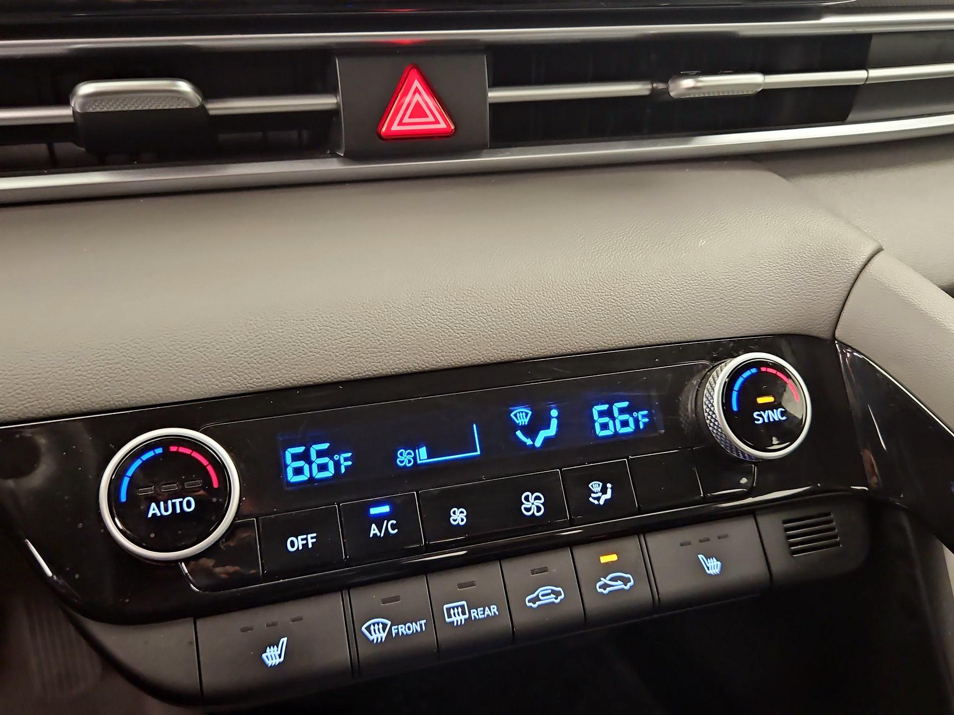 Thumbnail: 2021 Hyundai Elantra - 16