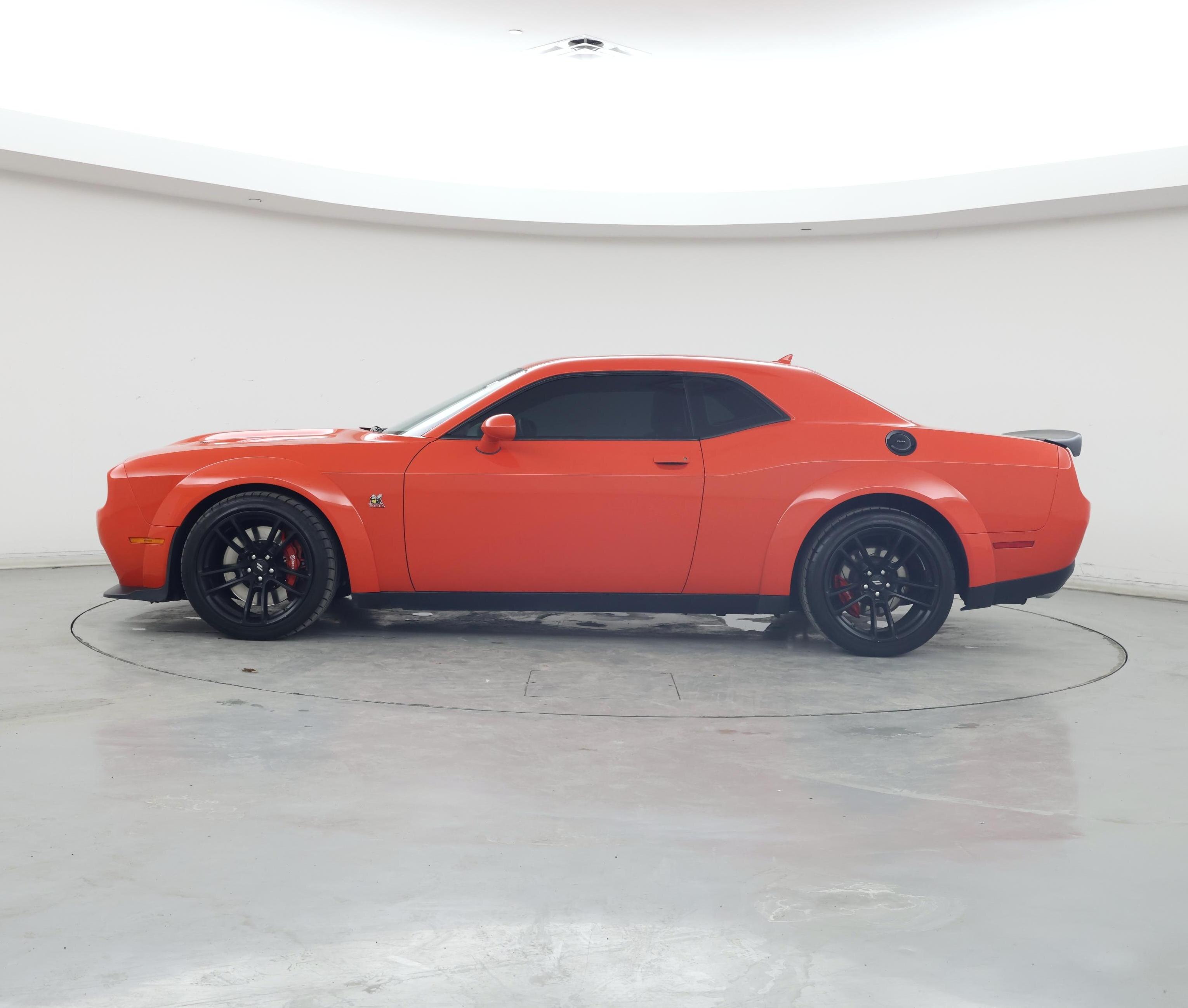Thumbnail: 2020 Dodge Challenger - 3
