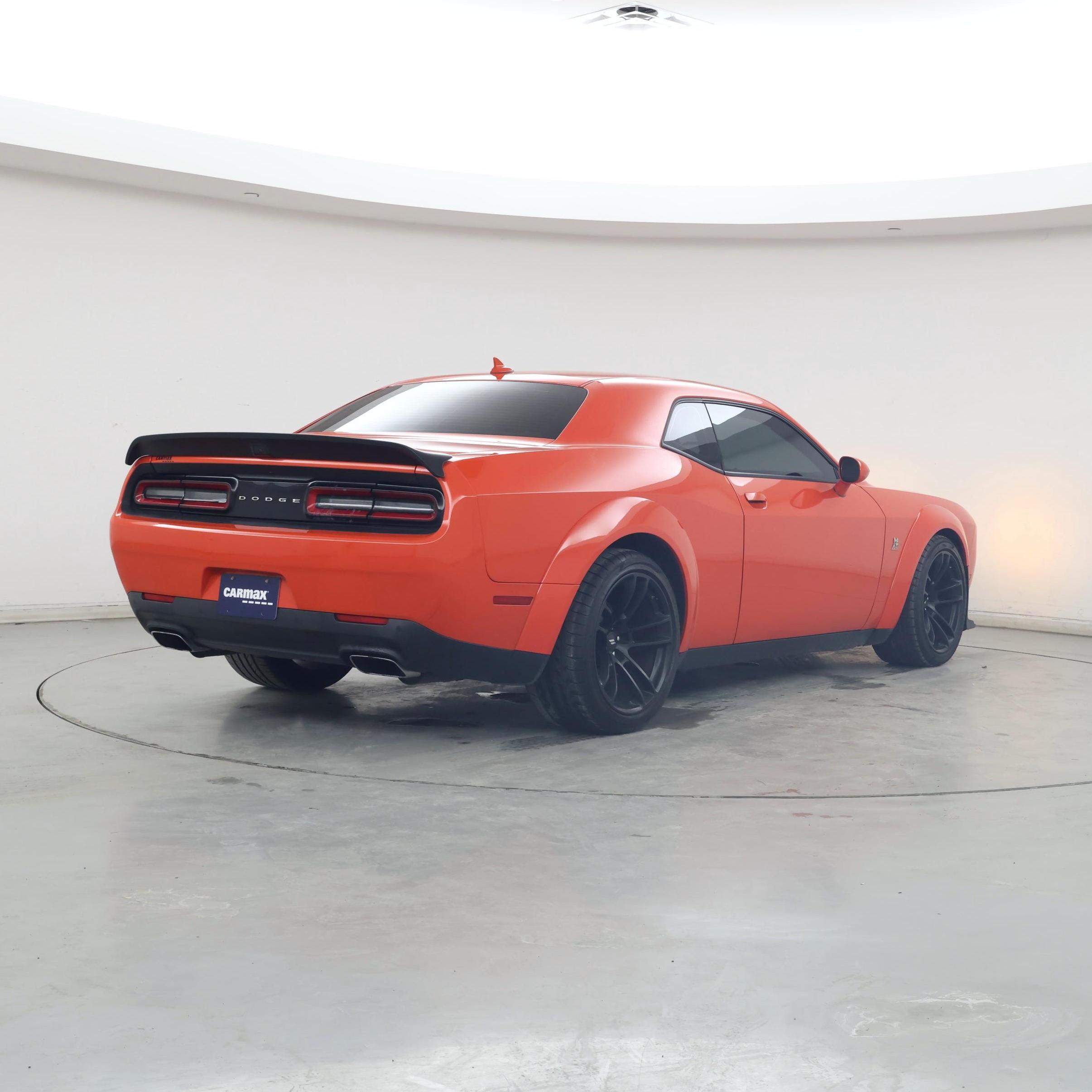 Thumbnail: 2020 Dodge Challenger - 8