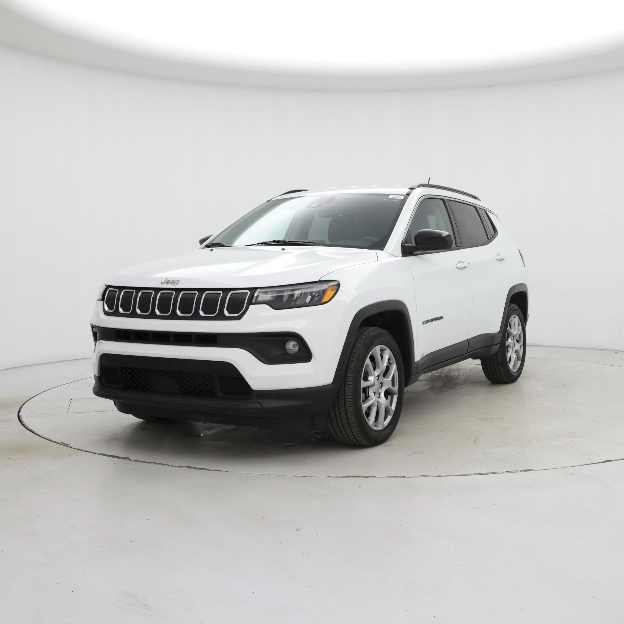 Thumbnail: 2022 Jeep Compass - 4