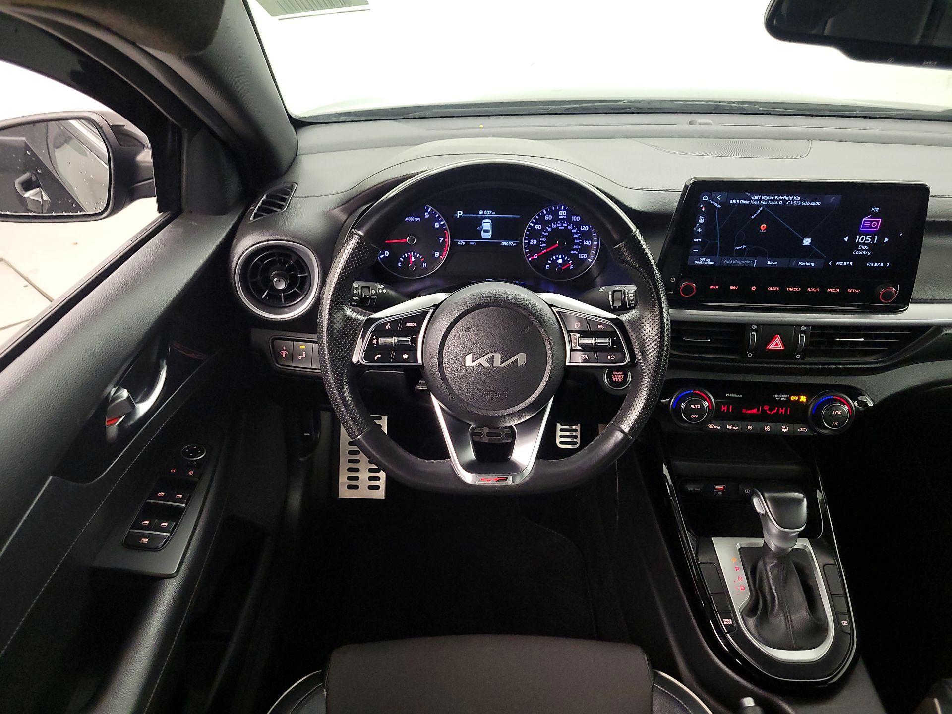 Thumbnail: 2023 Kia Forte - 10