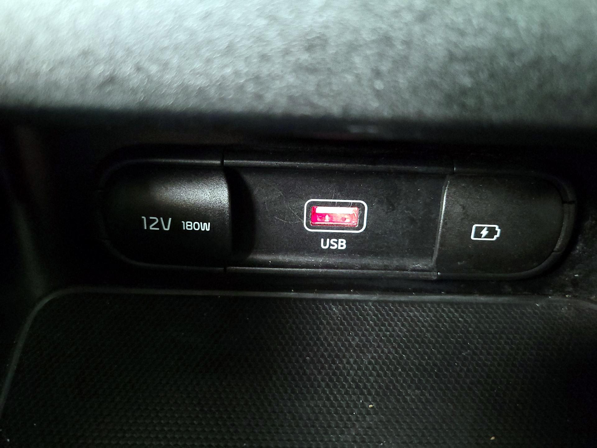 Thumbnail: 2023 Kia Forte - 19