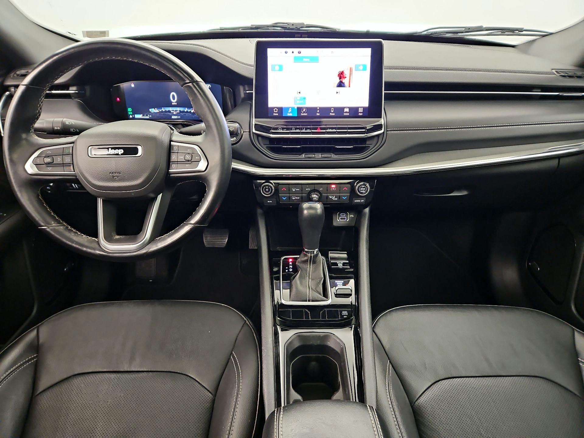 Thumbnail: 2022 Jeep Compass - 9