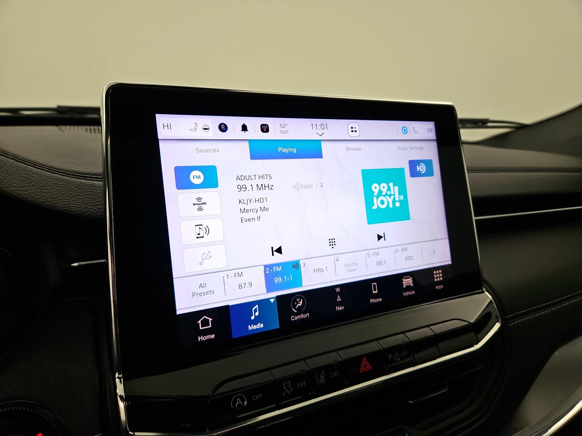 Thumbnail: 2022 Jeep Compass - 16