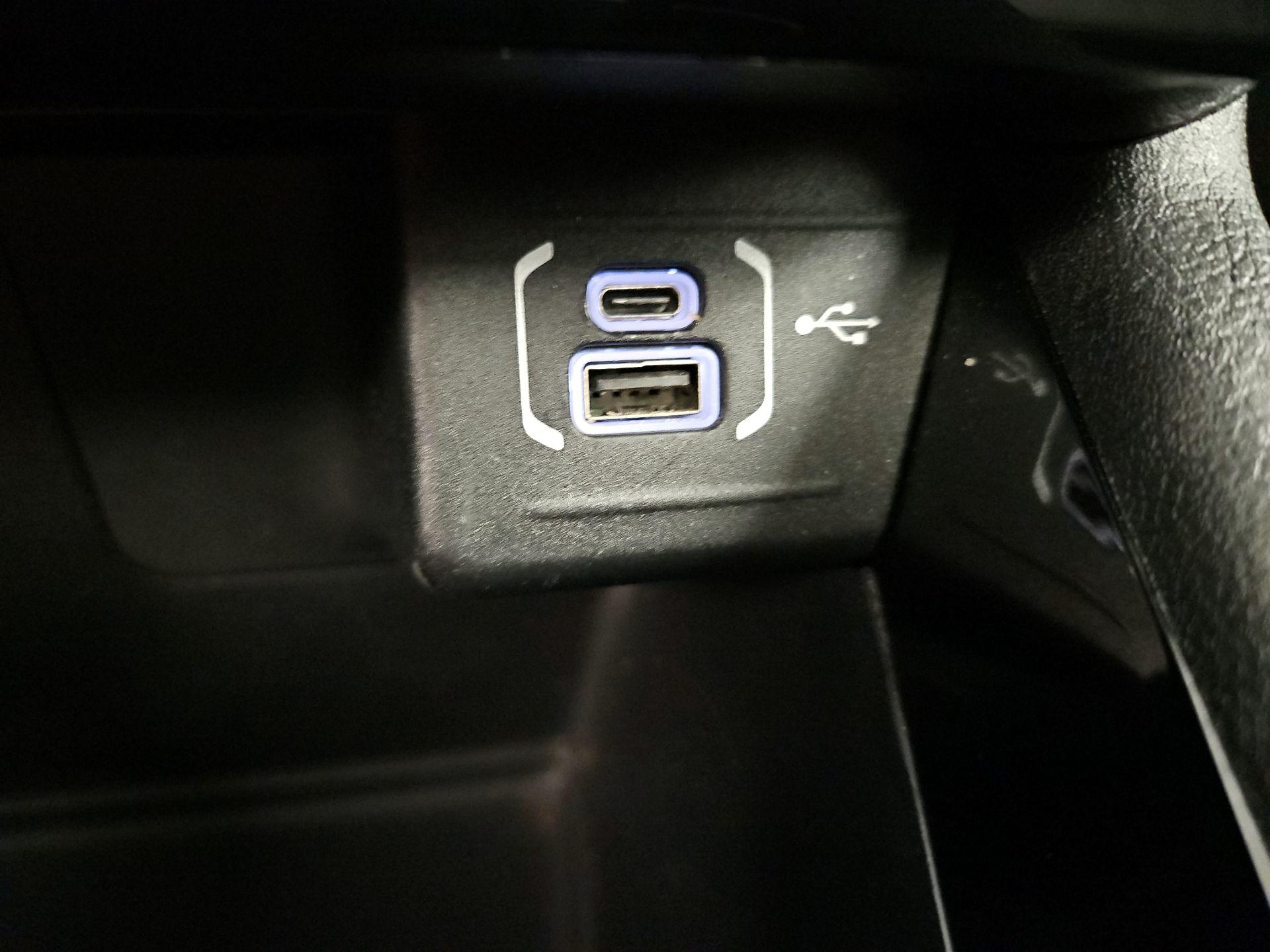 Thumbnail: 2022 Jeep Compass - 19