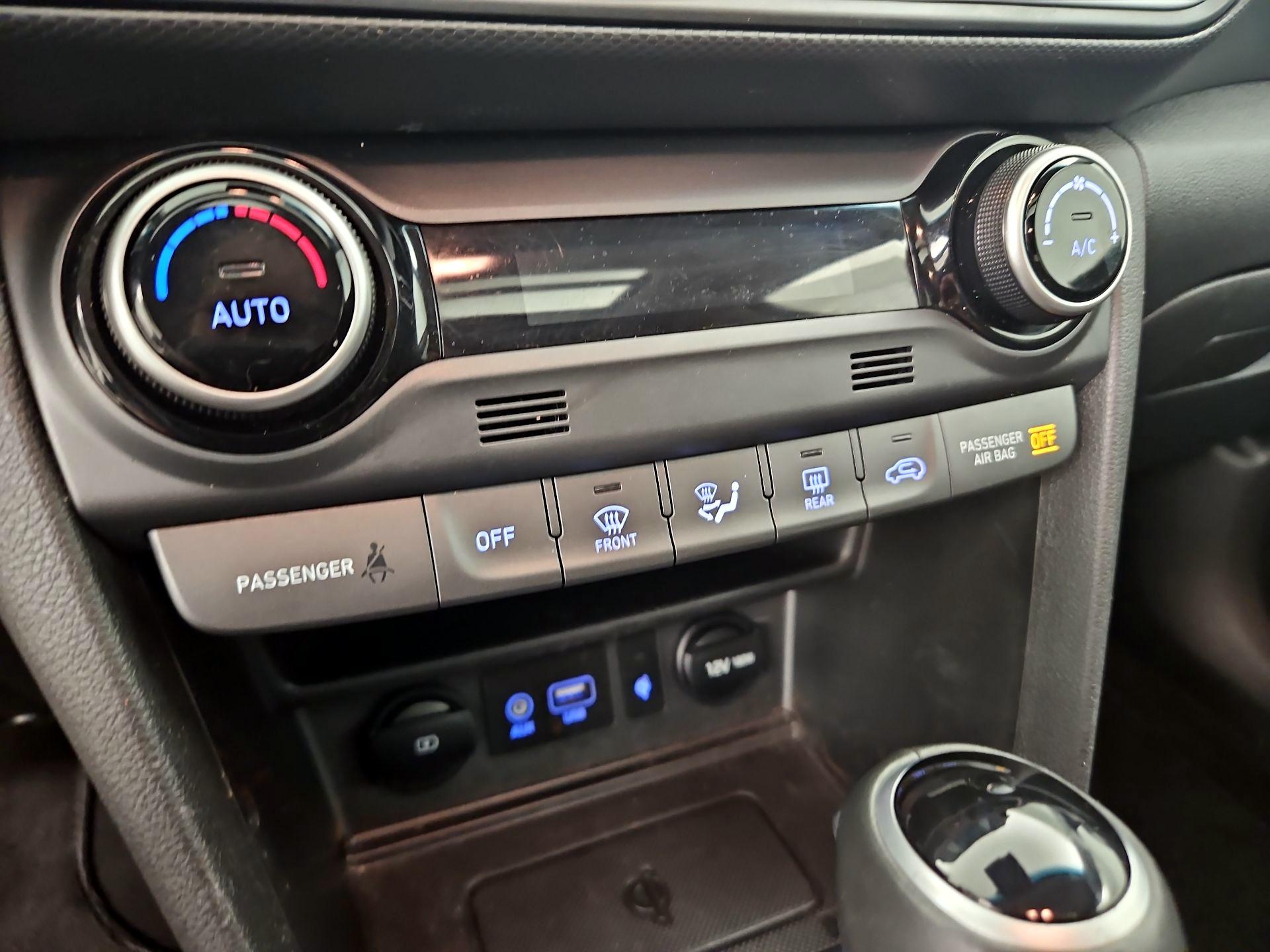 Thumbnail: 2021 Hyundai Kona - 16