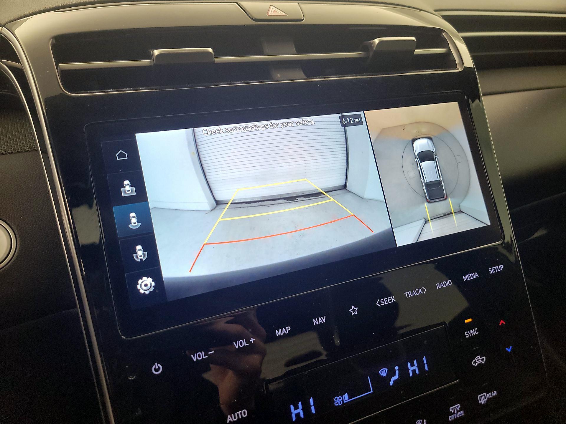 Thumbnail: 2023 Hyundai Santa Cruz - 15