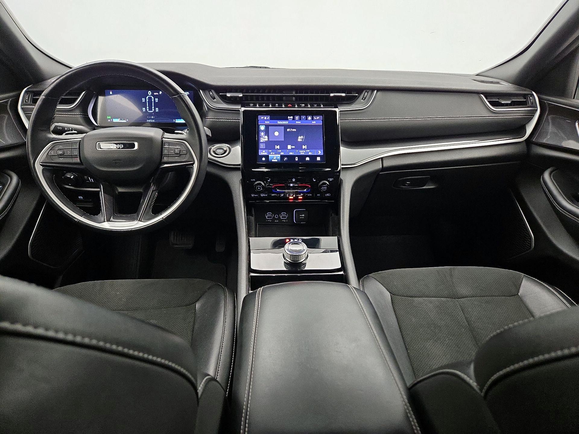 Thumbnail: 2022 Jeep Grand Cherokee - 9