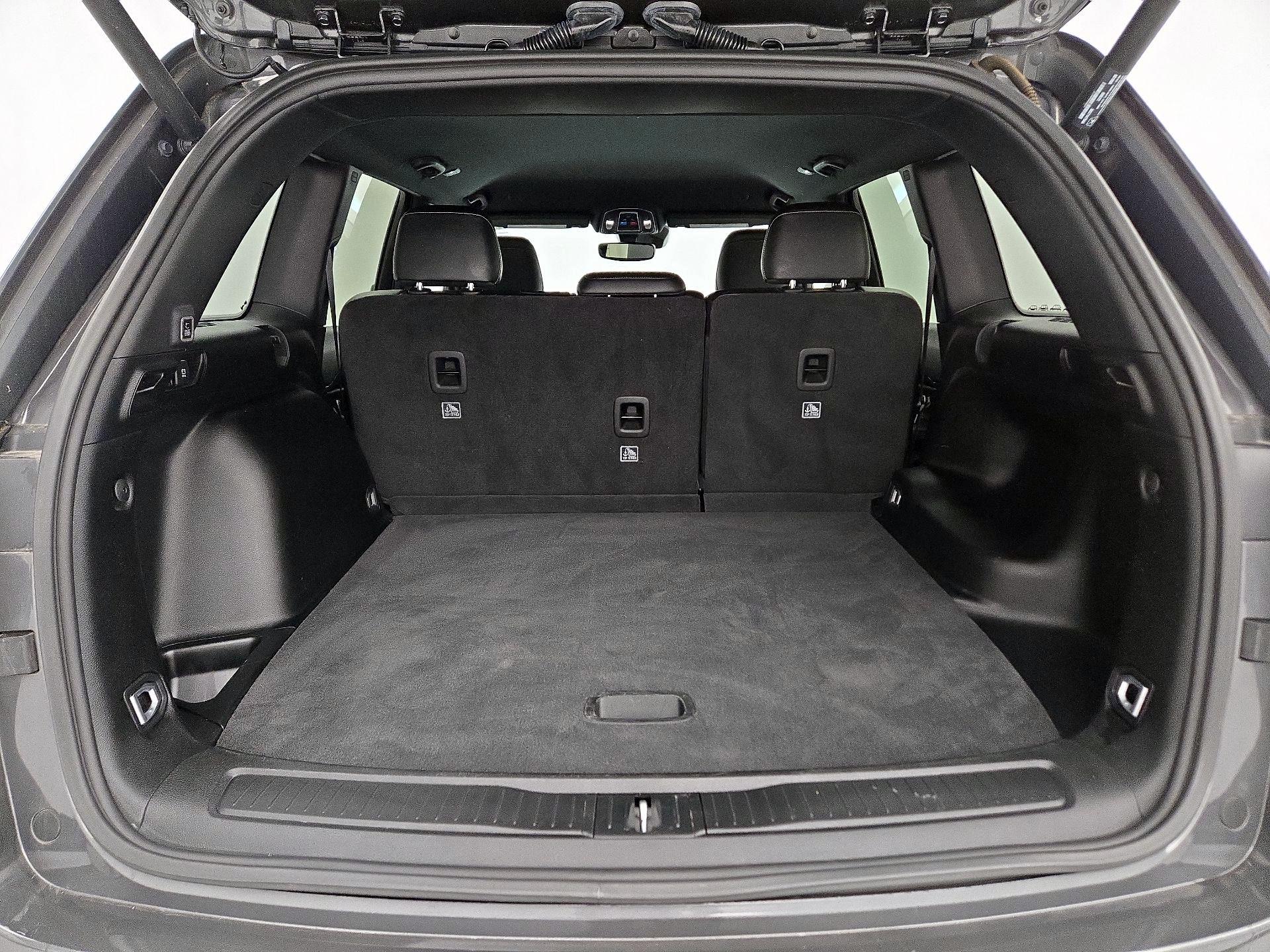 Thumbnail: 2022 Jeep Grand Cherokee - 20