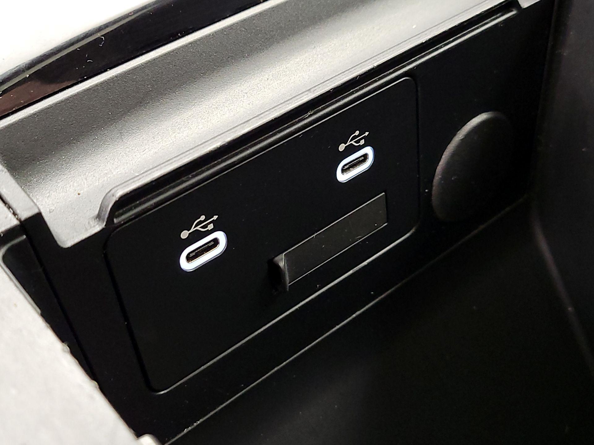 Thumbnail: 2025 Mazda Mazda3 - 18