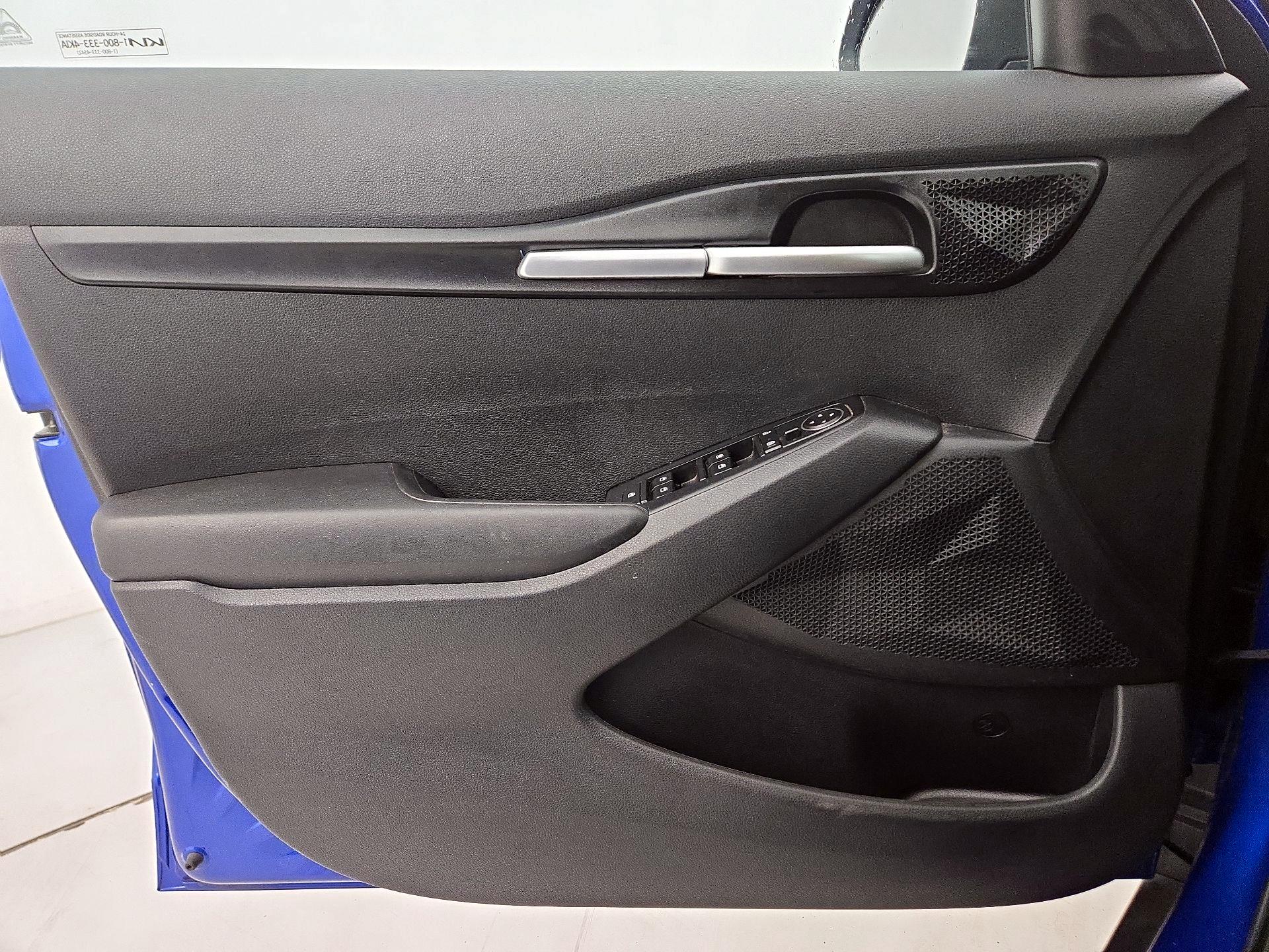 Thumbnail: 2022 Kia Seltos - 12