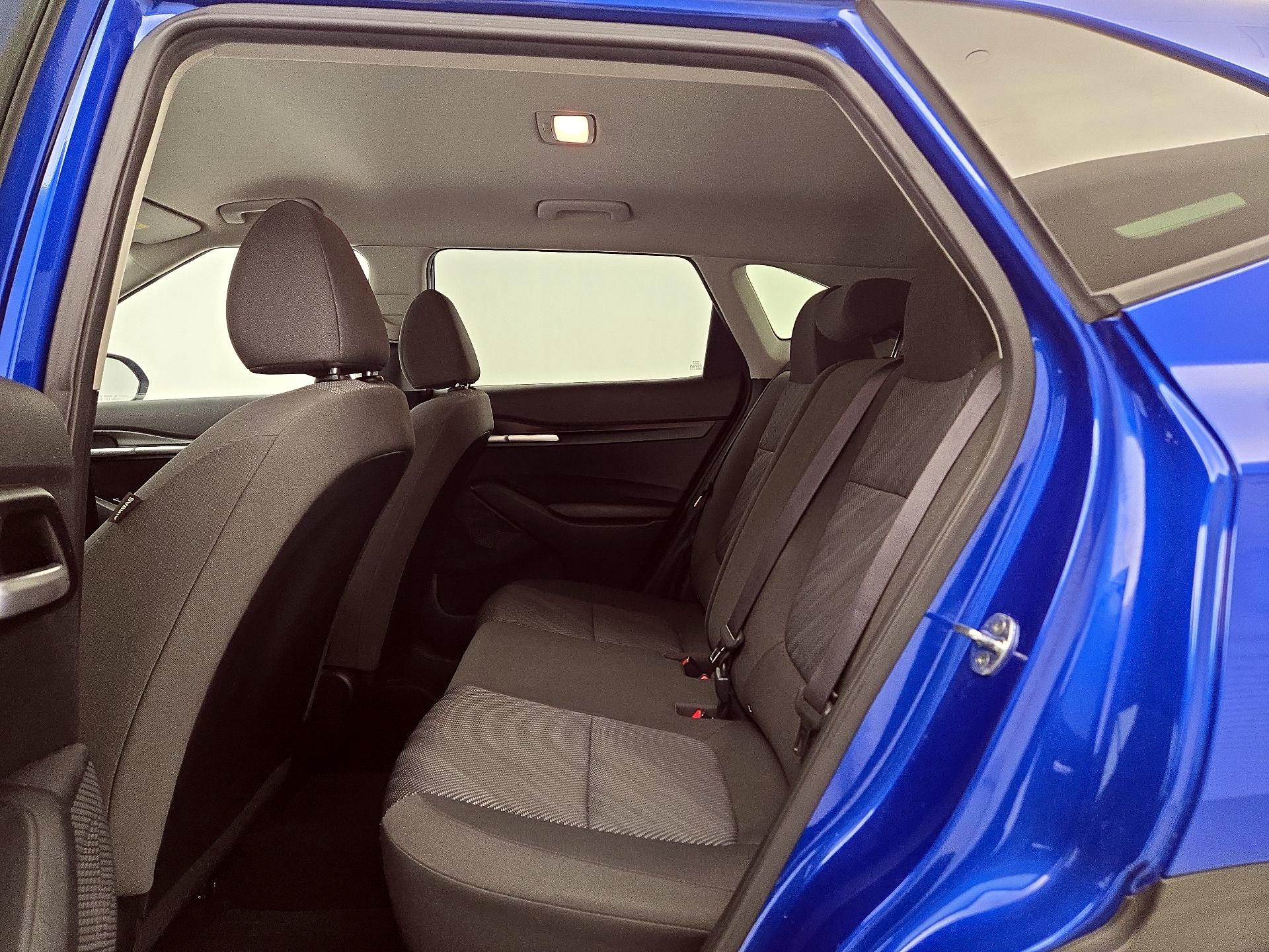 Thumbnail: 2022 Kia Seltos - 19