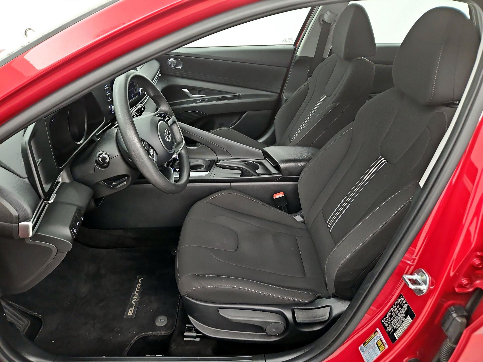 Thumbnail: 2023 Hyundai Elantra - 11