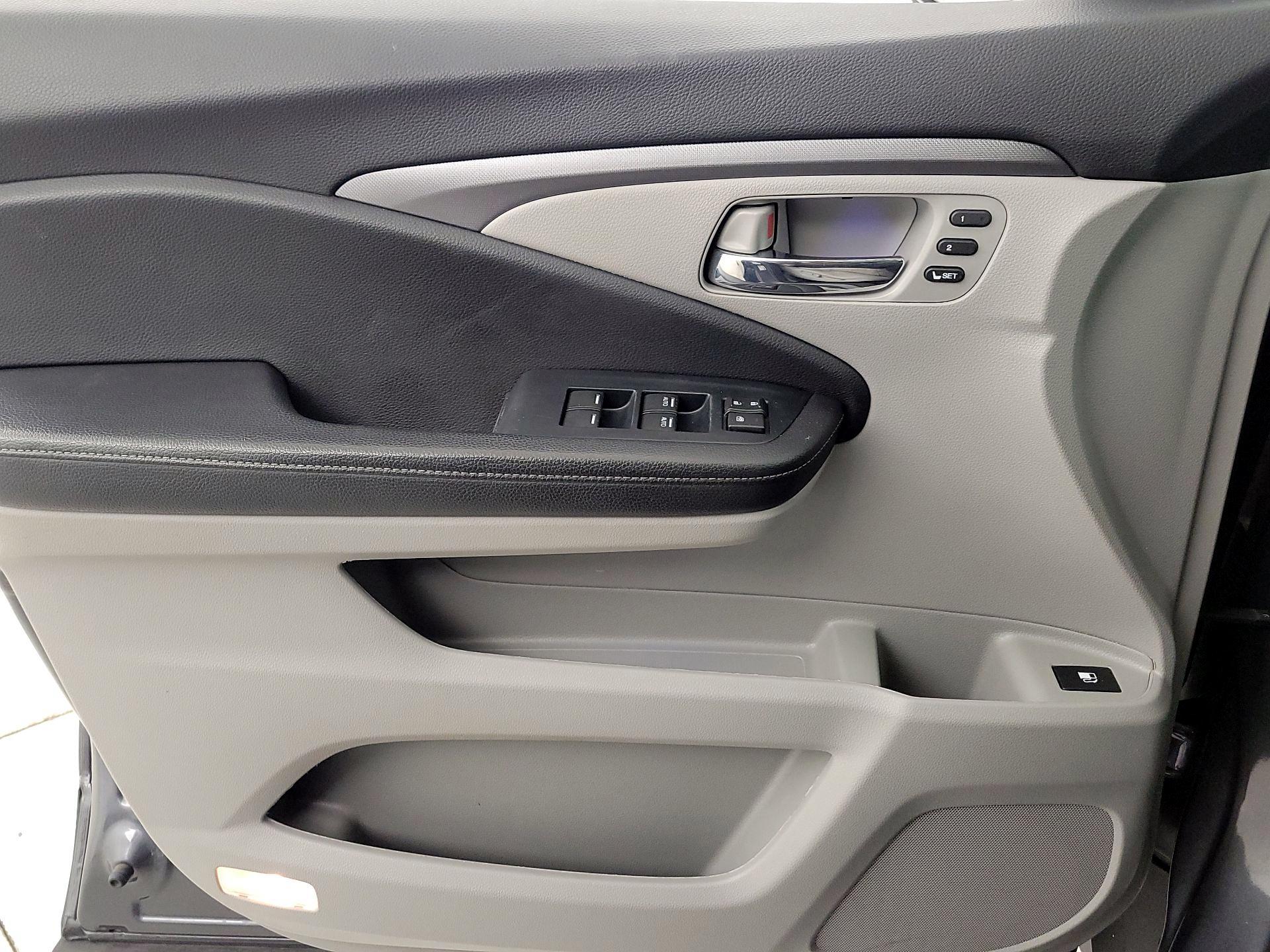 Thumbnail: 2023 Honda Ridgeline - 12