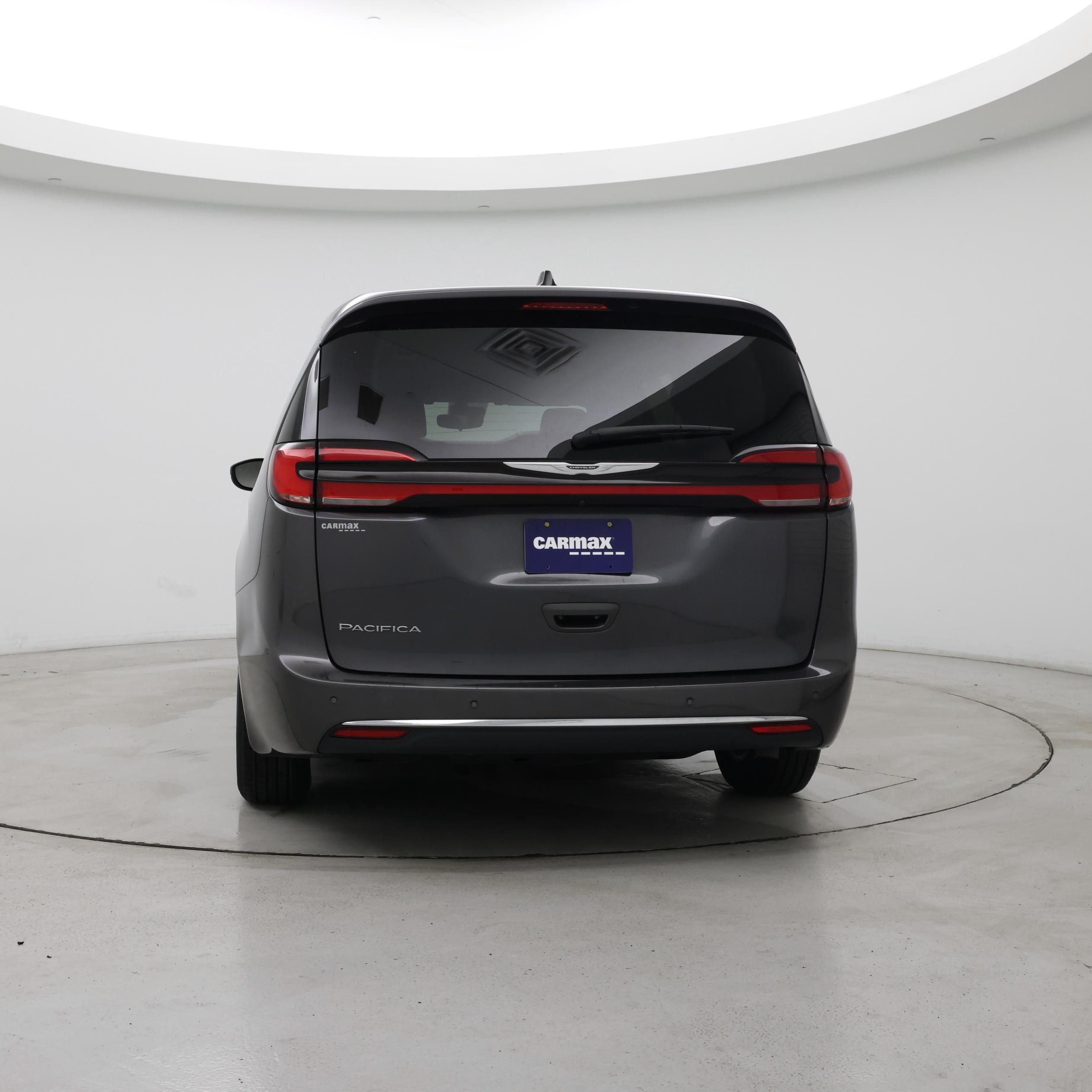 Thumbnail: 2023 Chrysler Pacifica - 6