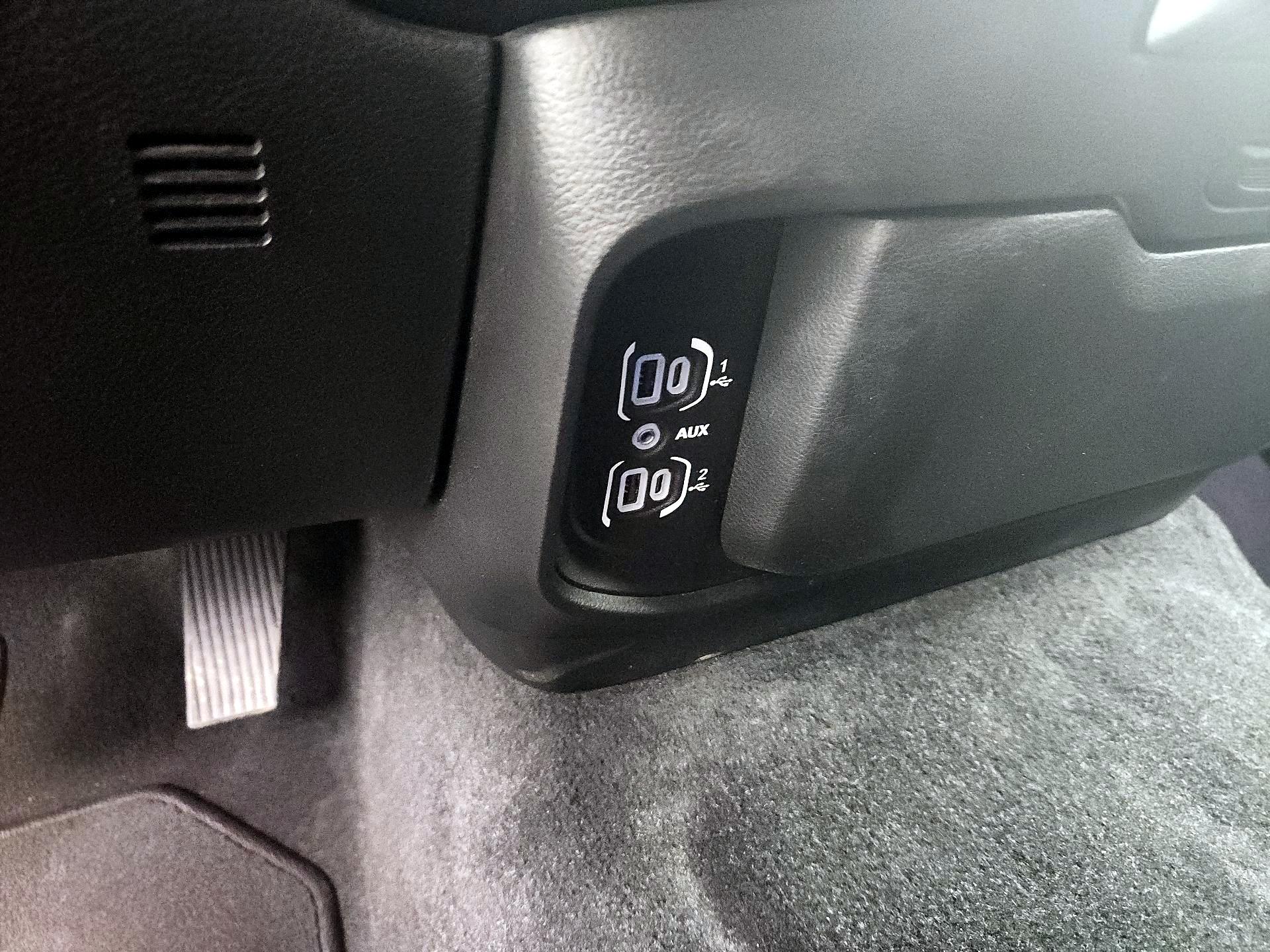 Thumbnail: 2025 RAM 1500 - 19