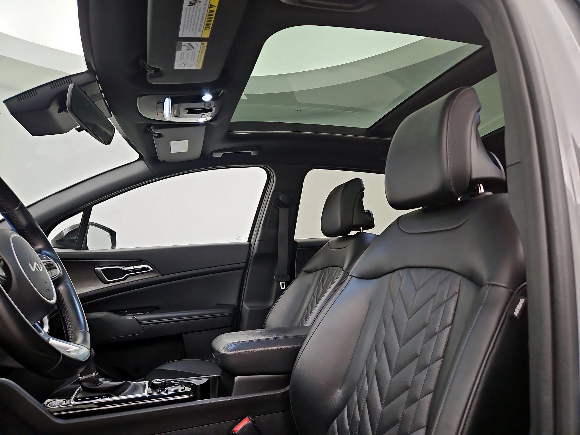 Thumbnail: 2023 Kia Sportage - 20