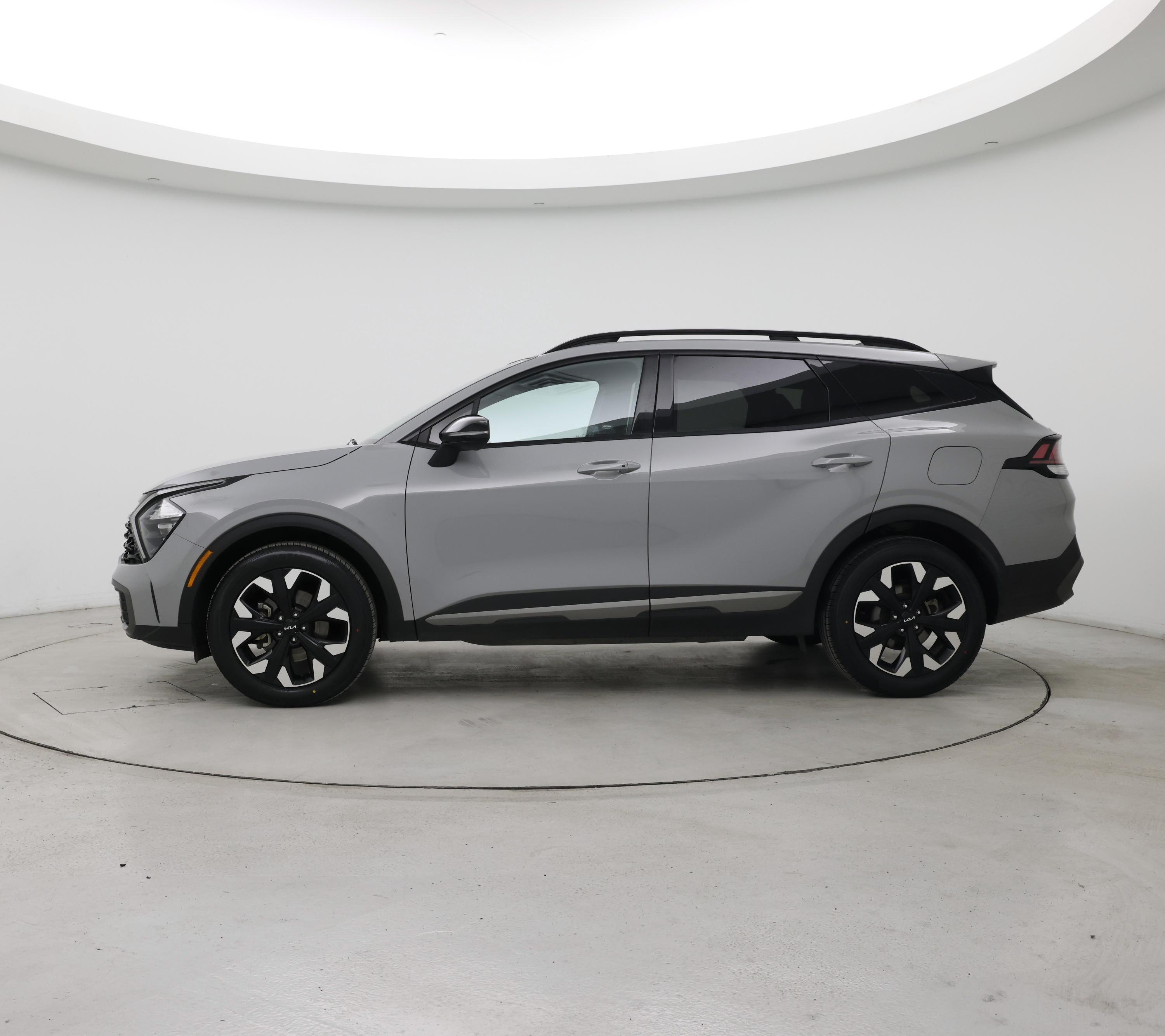 Thumbnail: 2023 Kia Sportage - 3