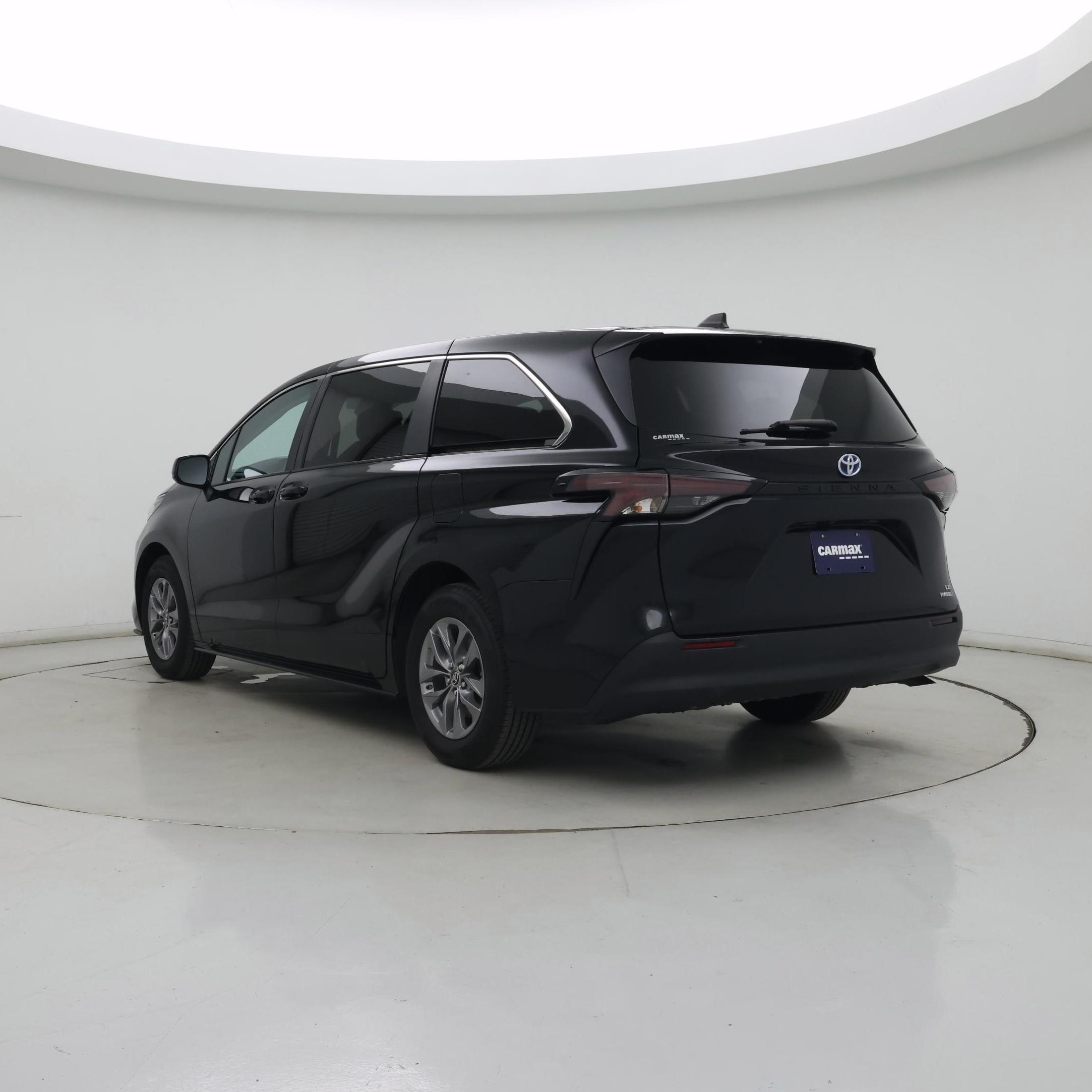 Thumbnail: 2024 Toyota Sienna - 2