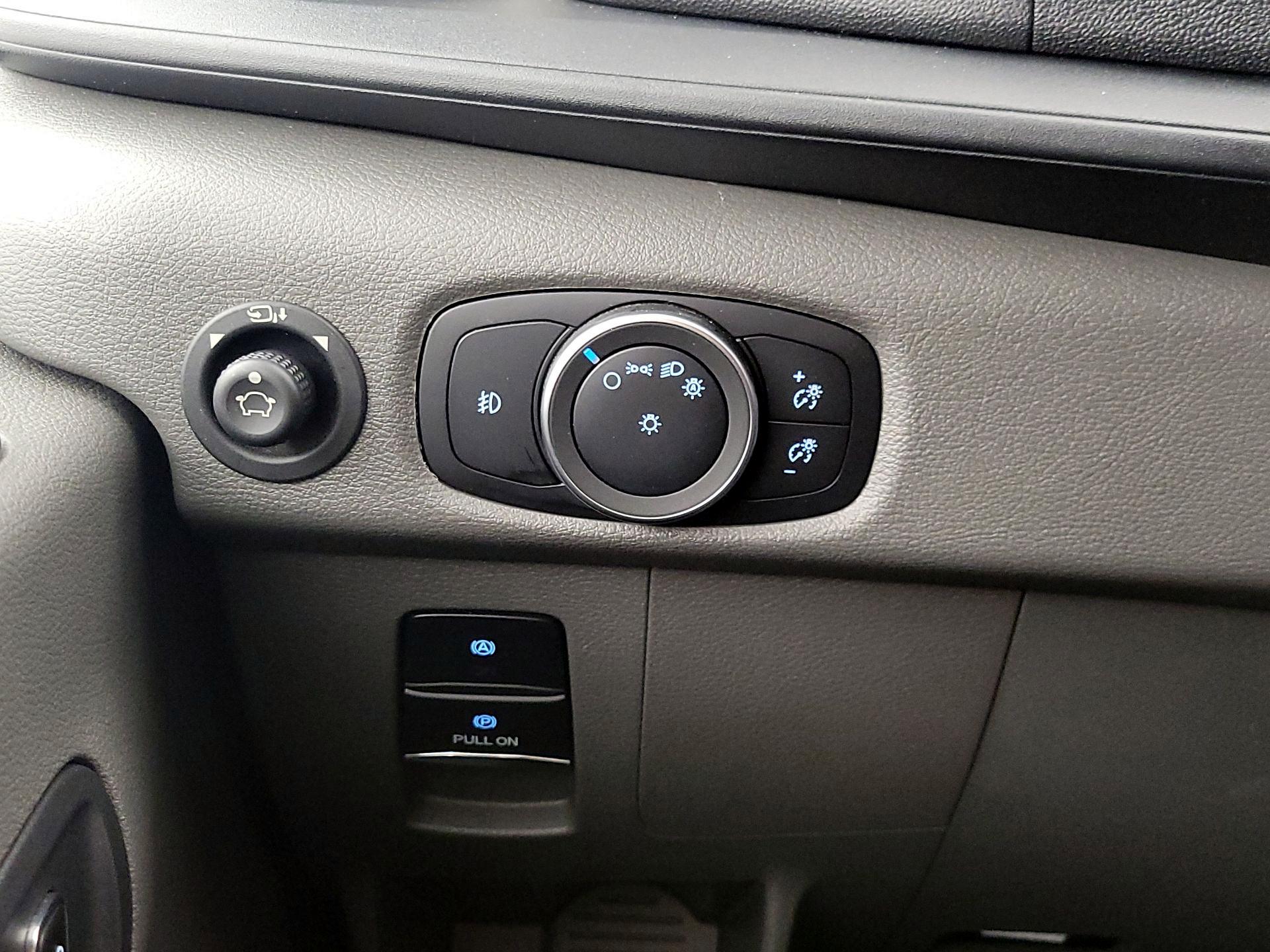 Thumbnail: 2023 Ford Transit Series - 13