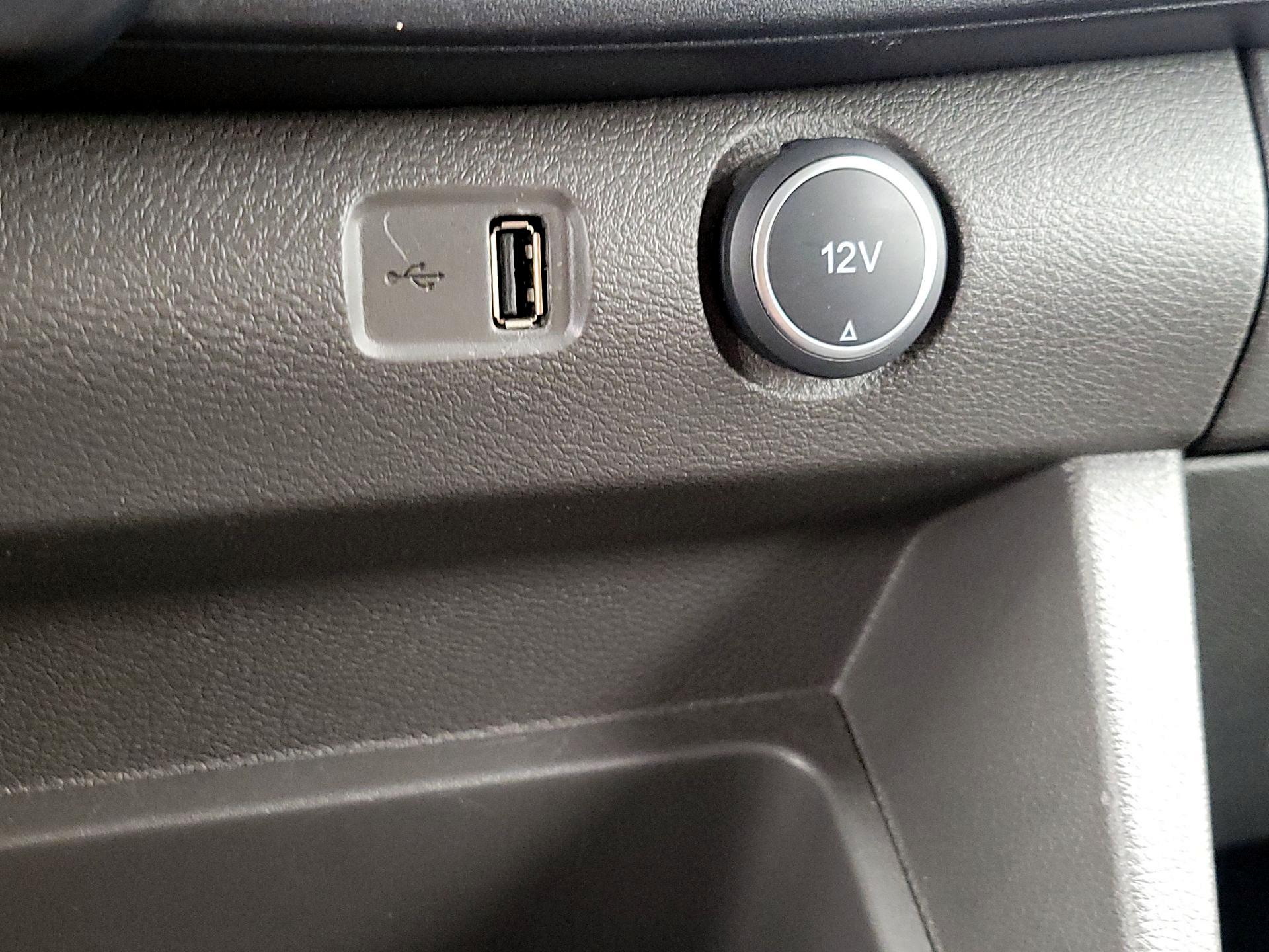 Thumbnail: 2023 Ford Transit Series - 19