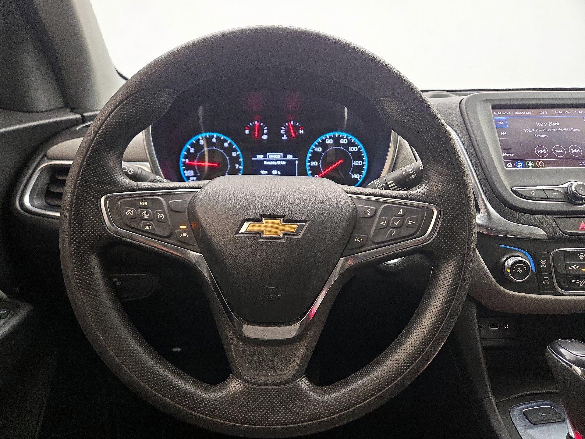 Thumbnail: 2021 Chevrolet Equinox - 10