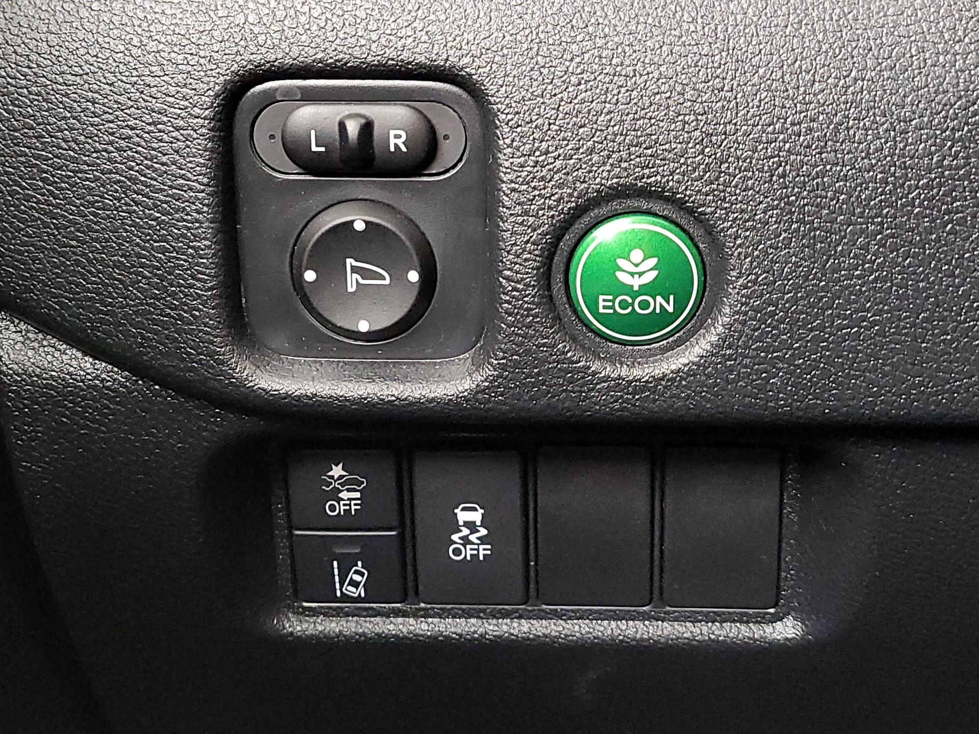 Thumbnail: 2022 Honda Pilot - 13