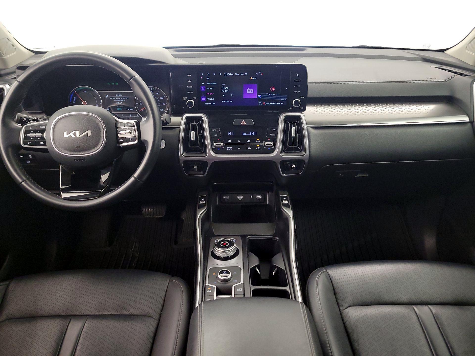 Thumbnail: 2023 Kia Sorento - 9