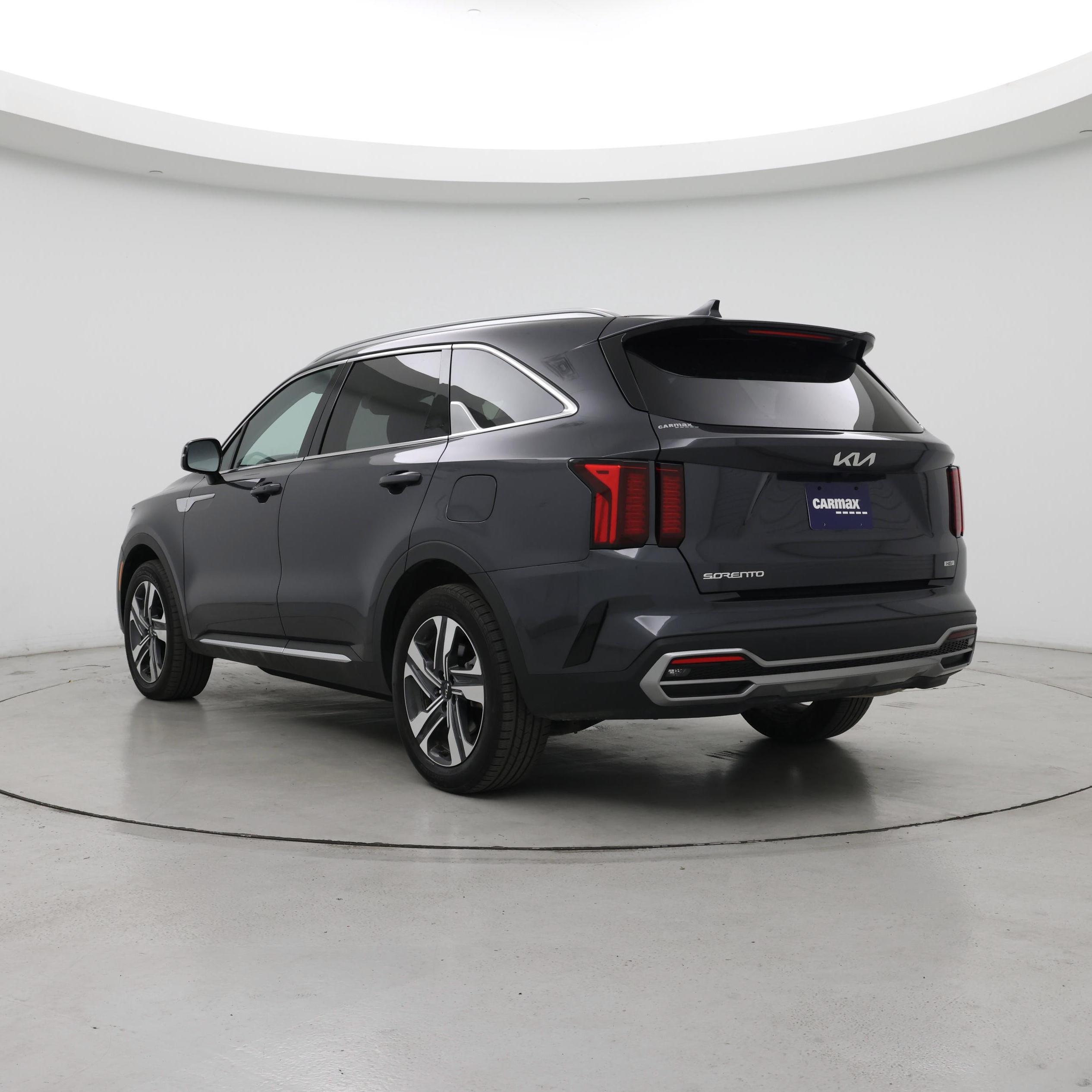 Thumbnail: 2023 Kia Sorento - 2