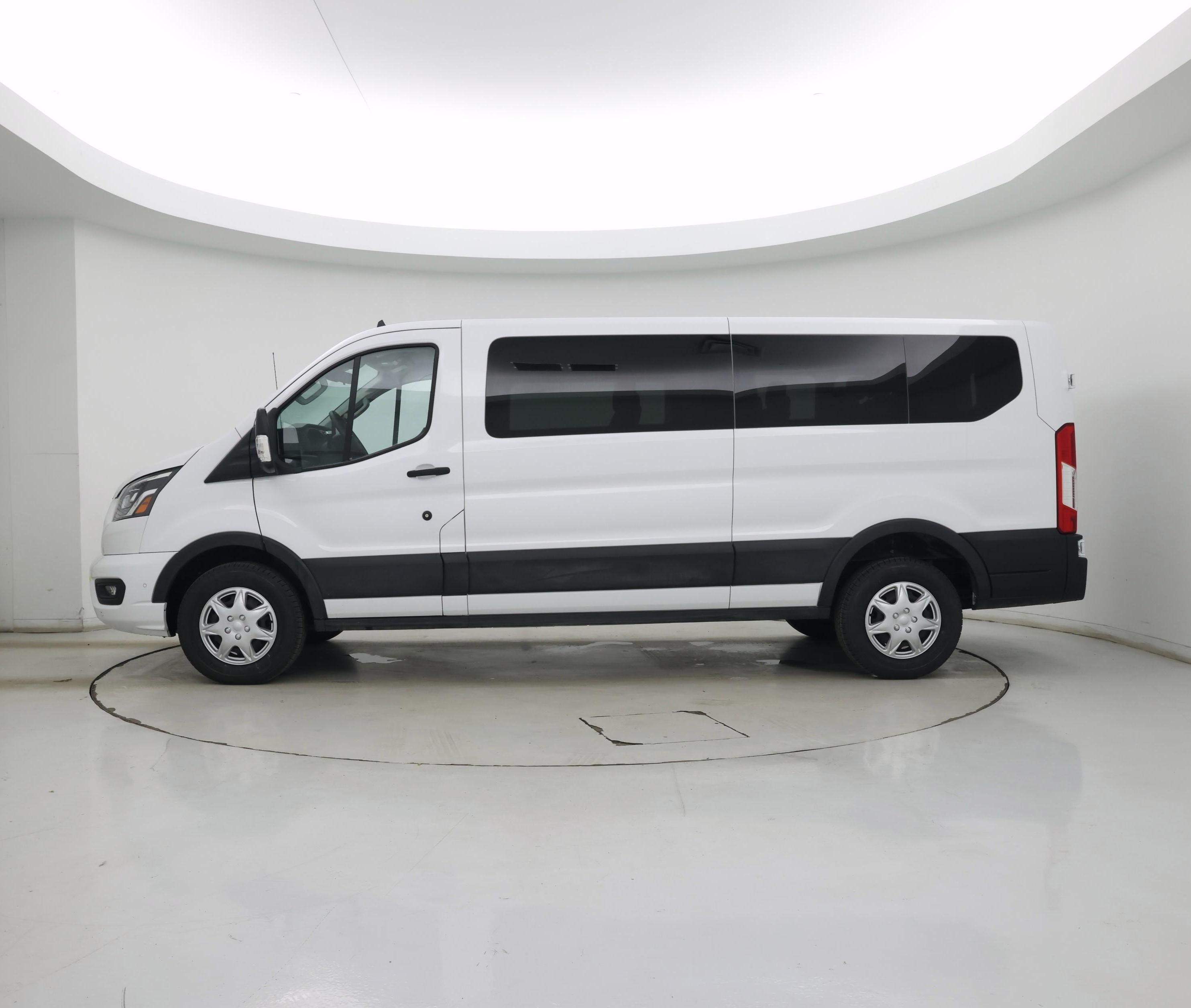 Thumbnail: 2023 Ford Transit Series - 3